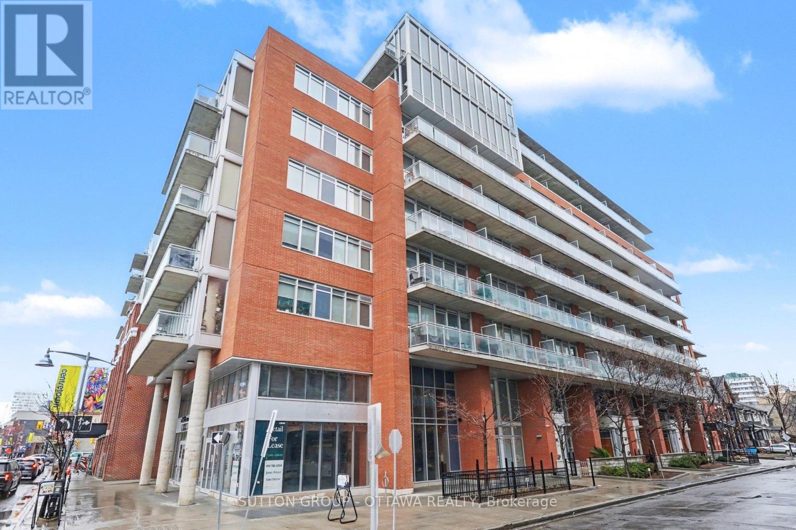 323 - 354 Gladstone Avenue