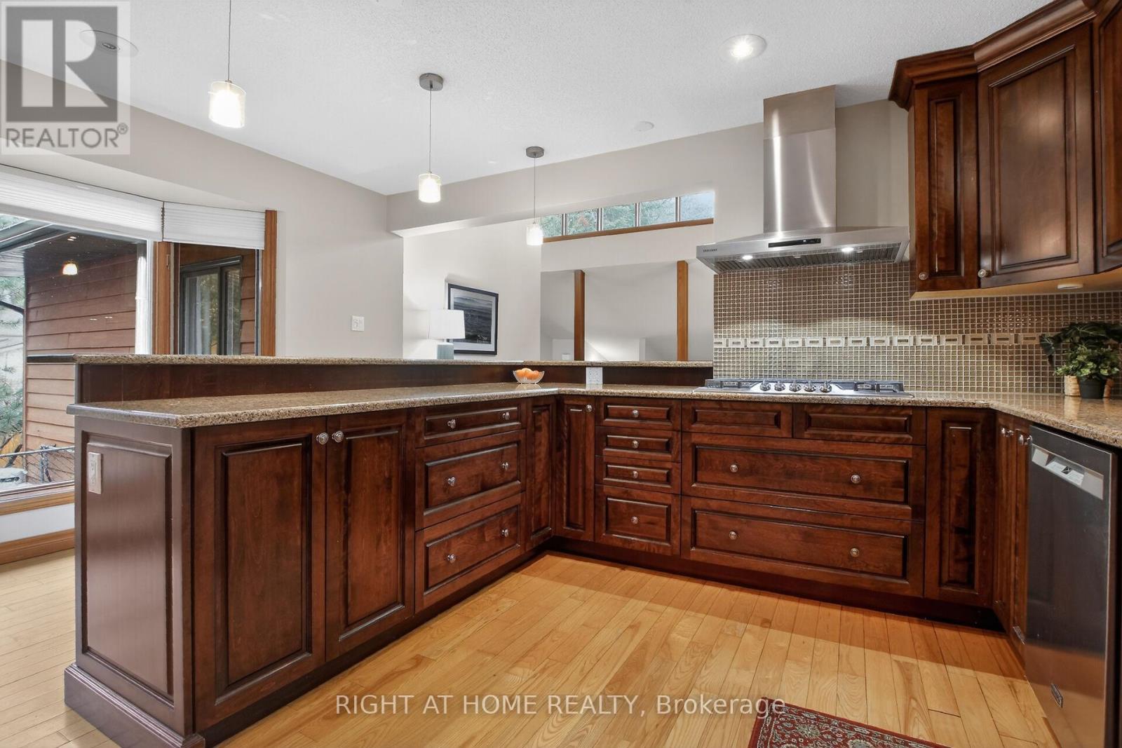 3616 Forestview Lane