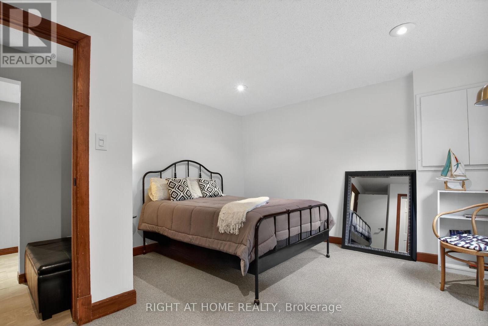 3616 Forestview Lane