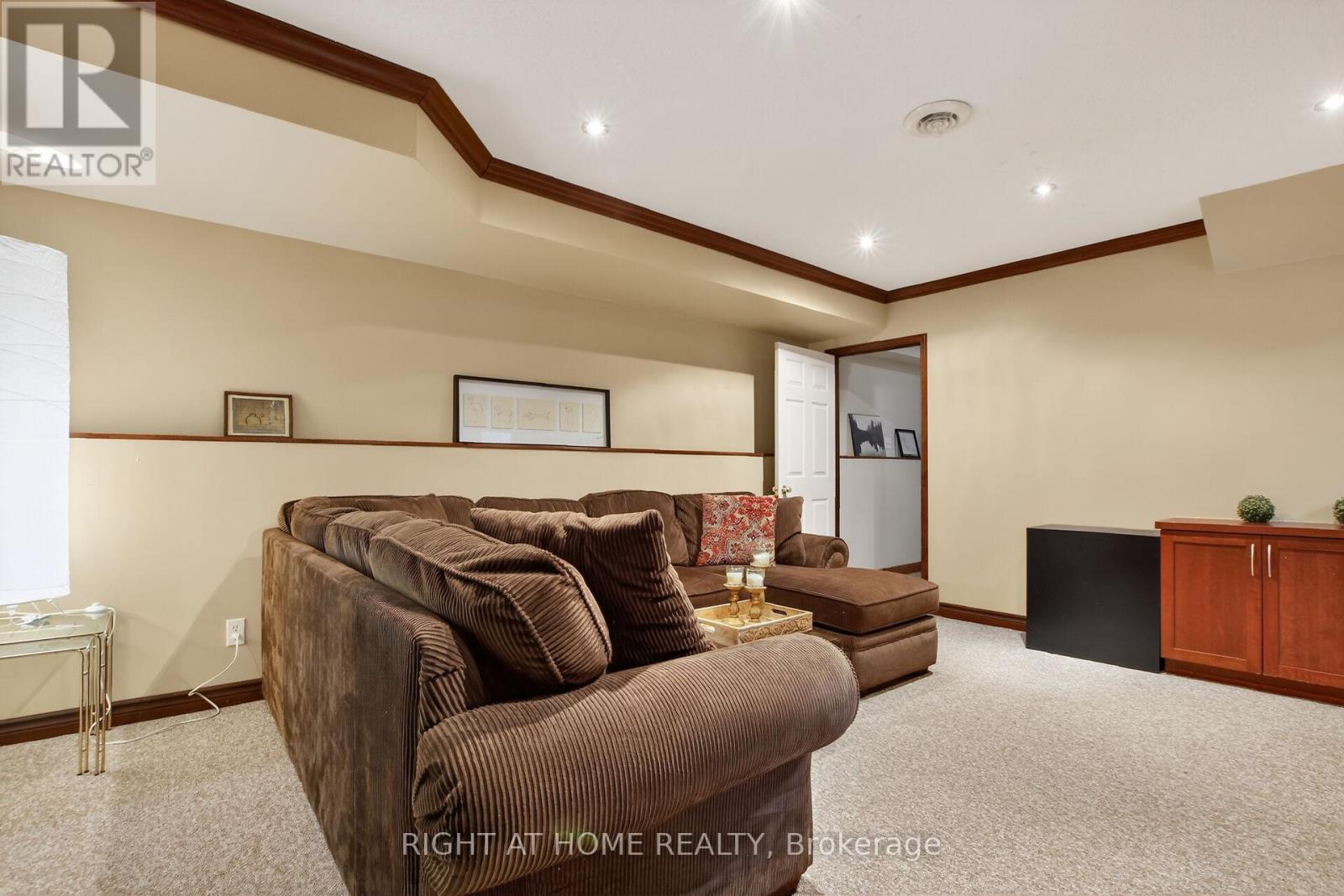 3616 Forestview Lane