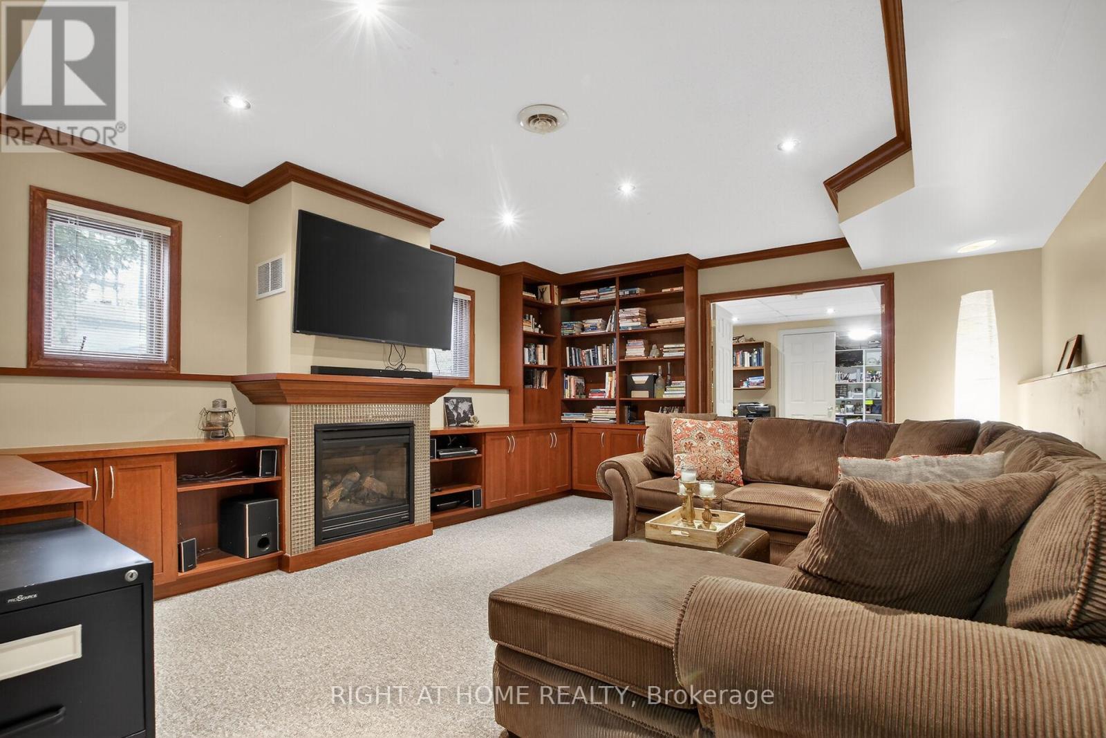 3616 Forestview Lane