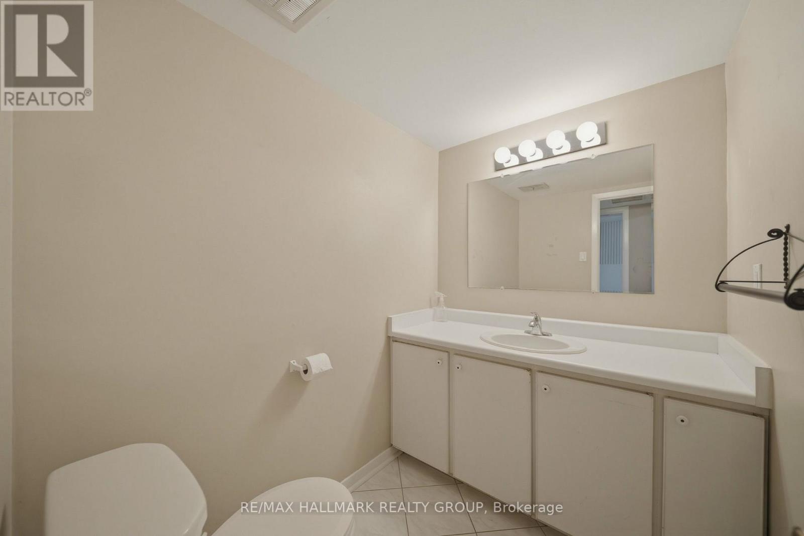 69 Woodmount Crescent