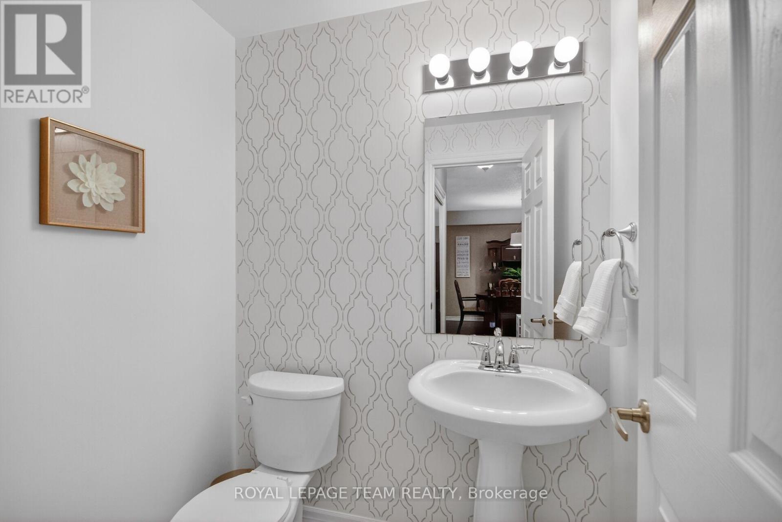 3117 Burritts Rapids Place