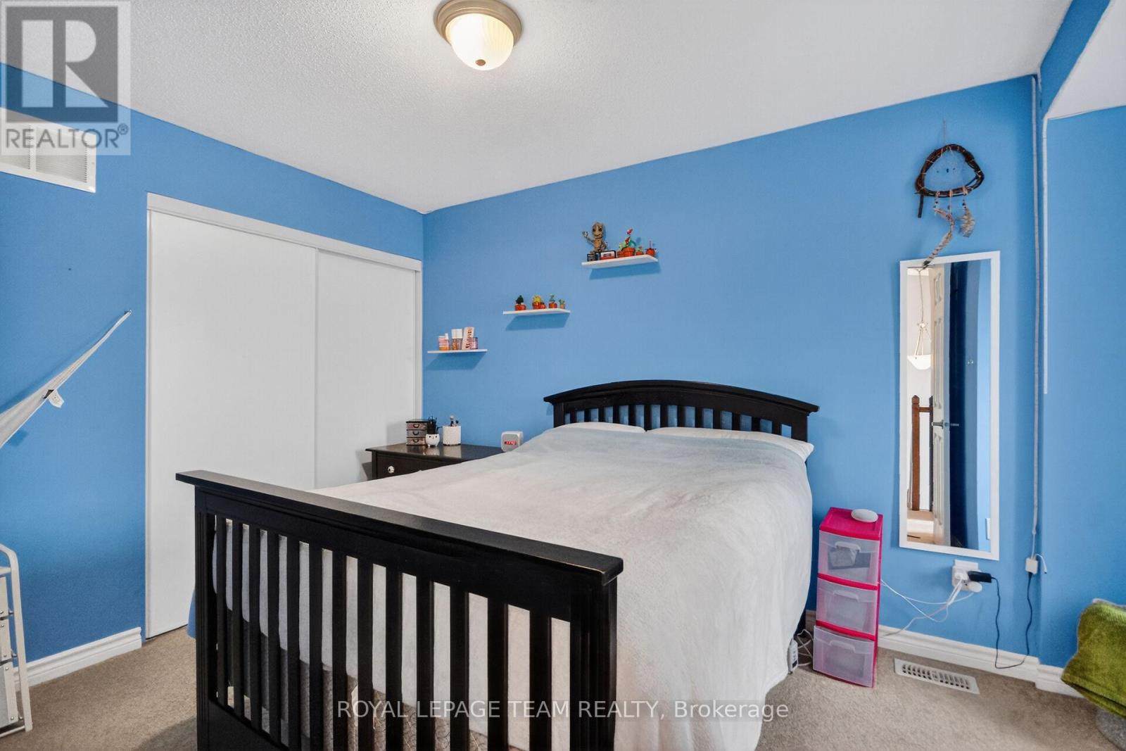 3117 Burritts Rapids Place