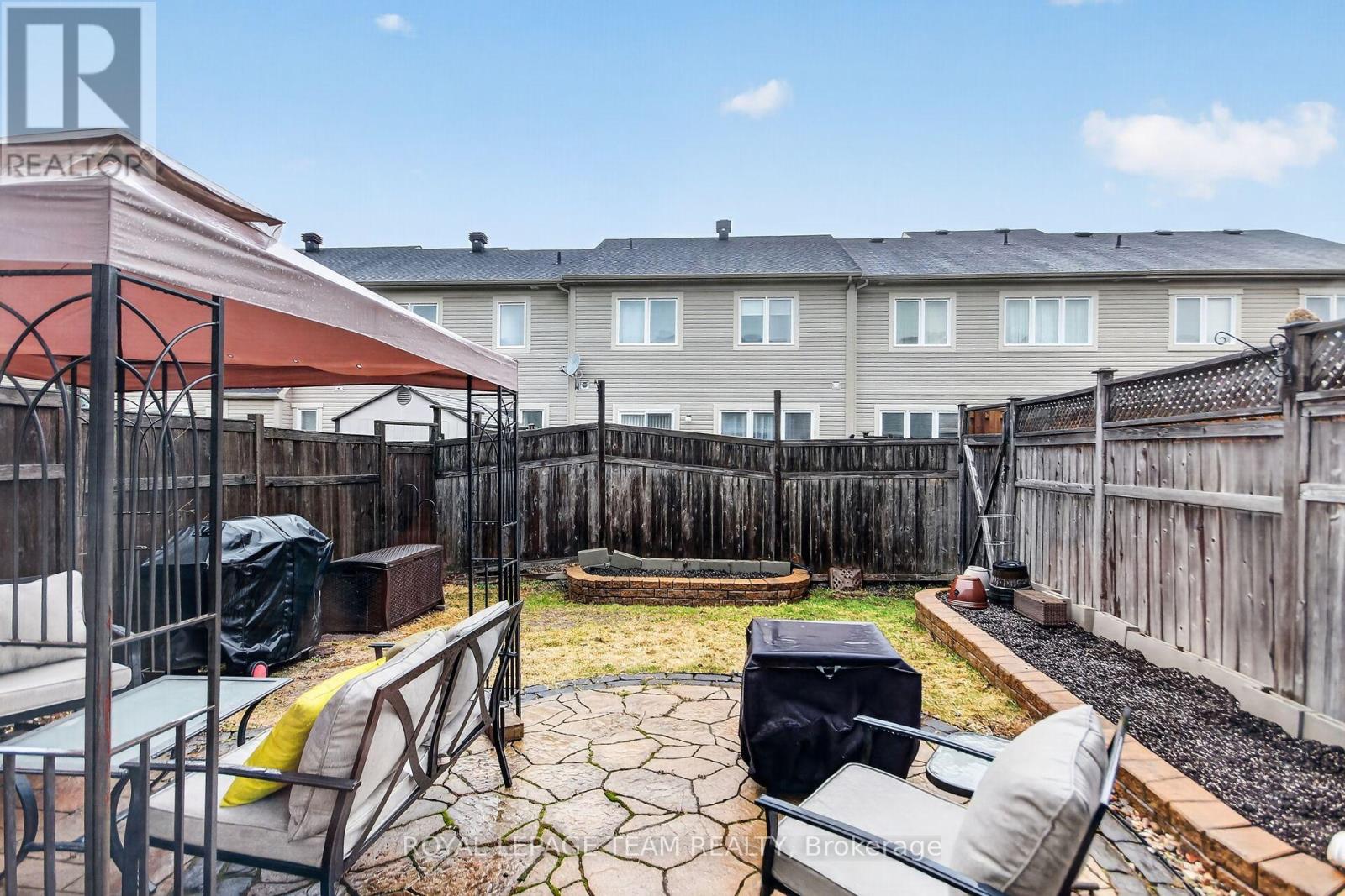 3117 Burritts Rapids Place