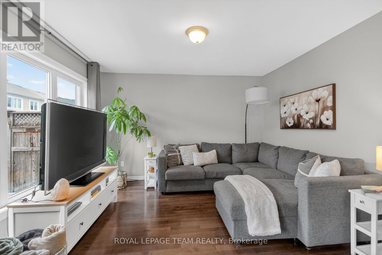 3117 Burritts Rapids Place