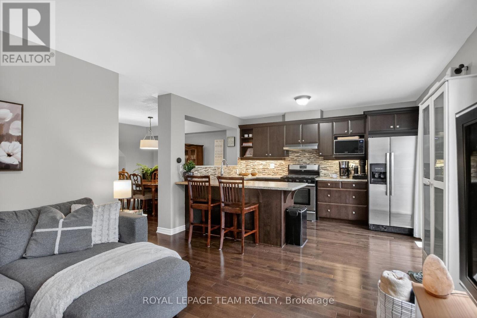 3117 Burritts Rapids Place