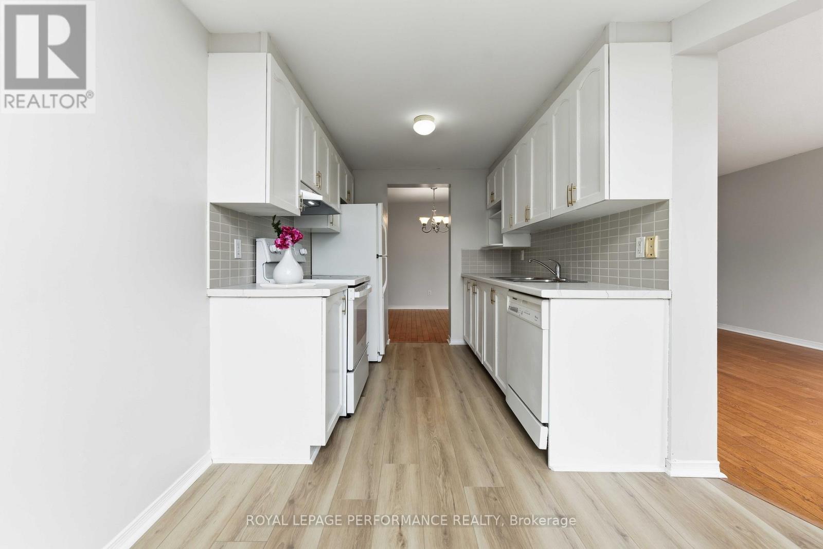 640 Louis Toscano Drive W