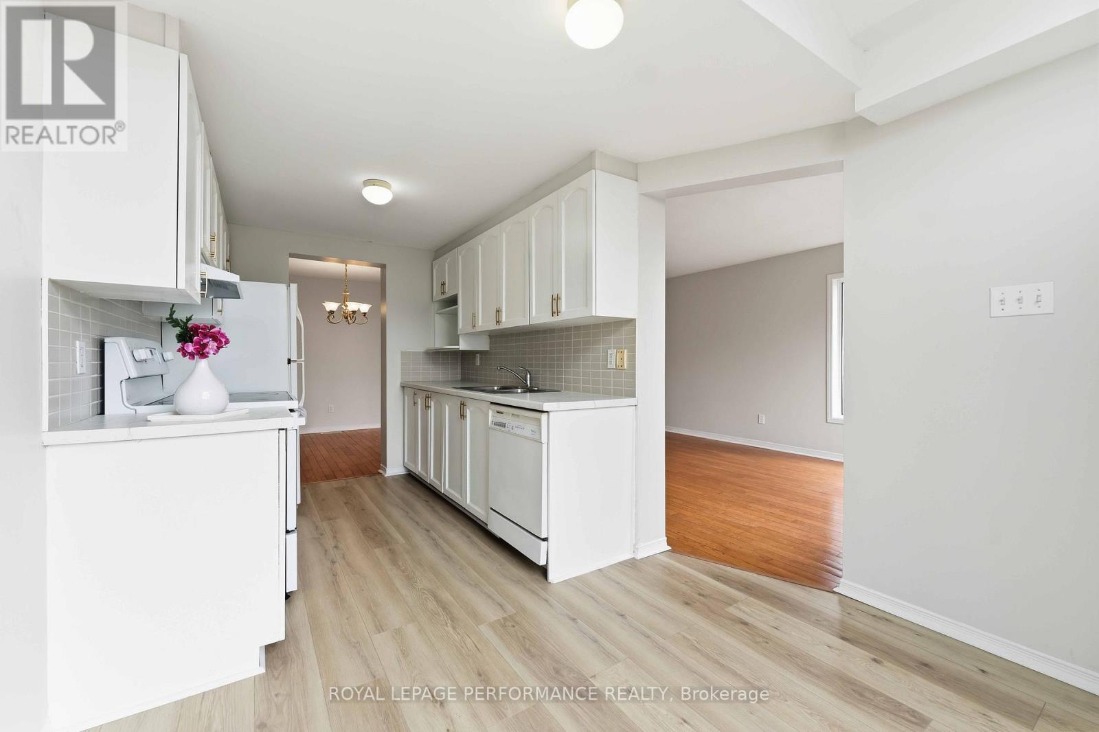 640 Louis Toscano Drive W