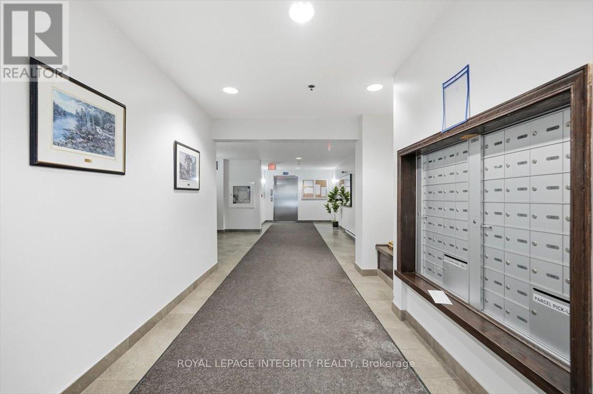 303 - 151 Potts Private