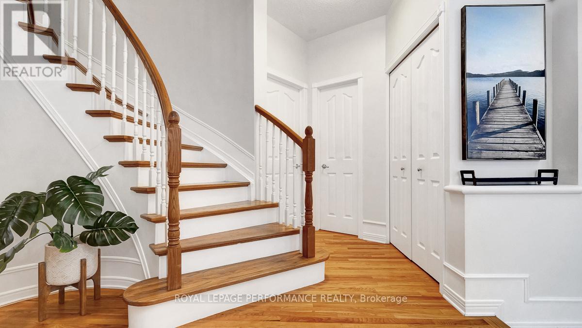 40 Rivergreen Crescent