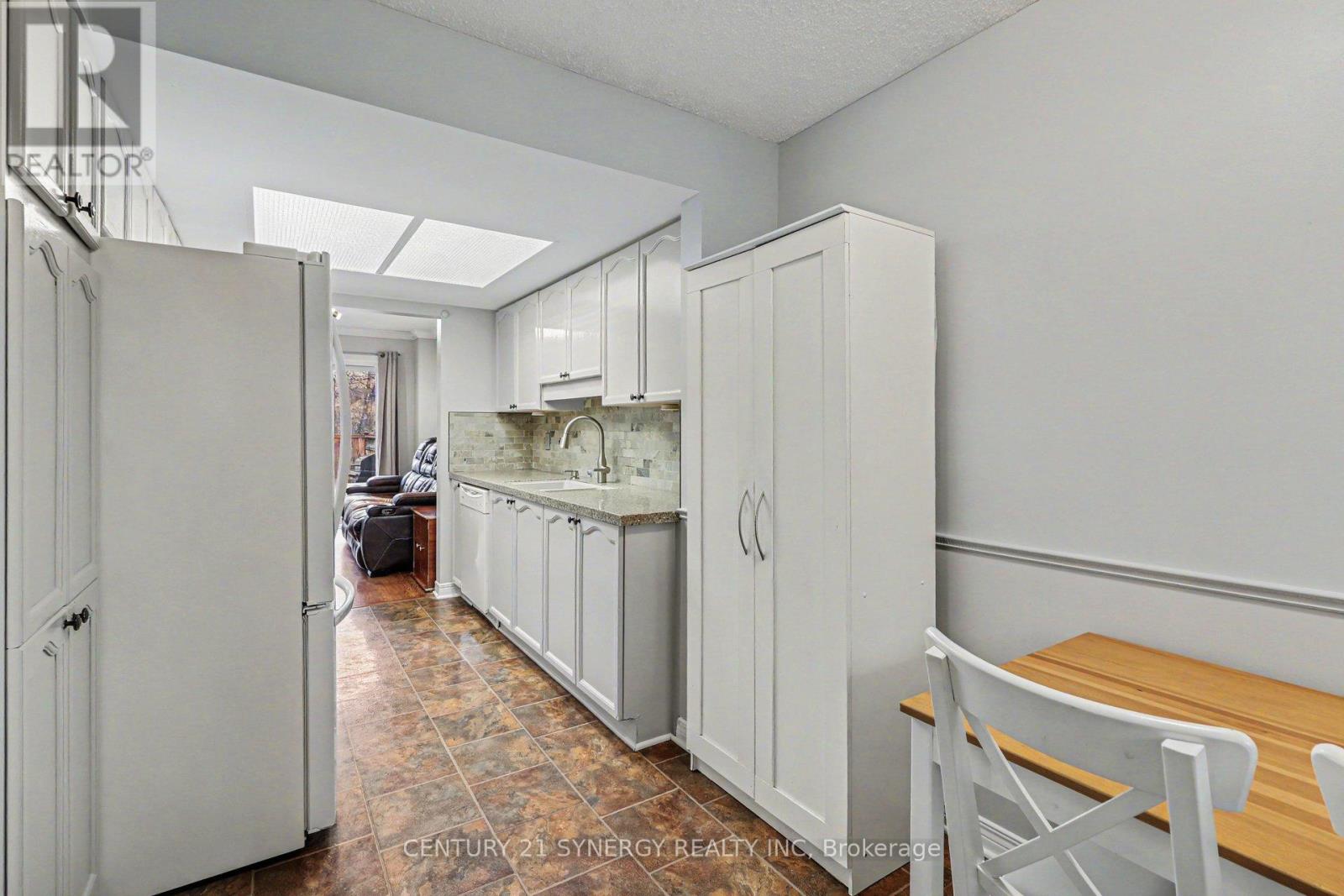 41 Hunterswood Crescent