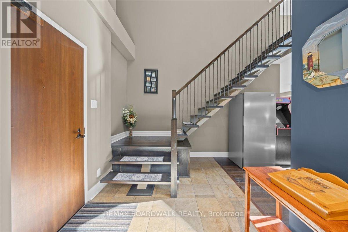 #ph804 - 320 Mcleod Street