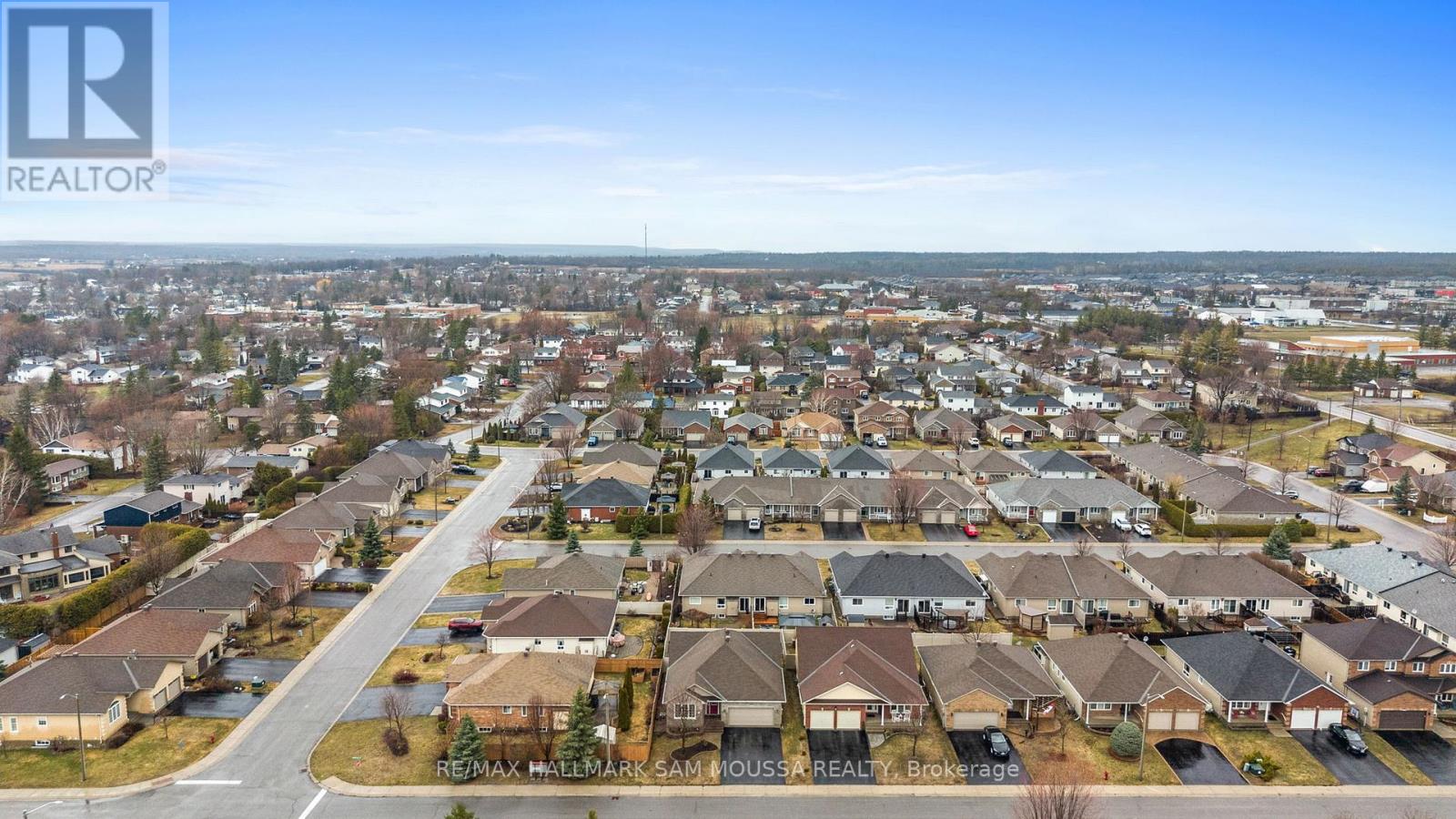 631 Robert Hill Street