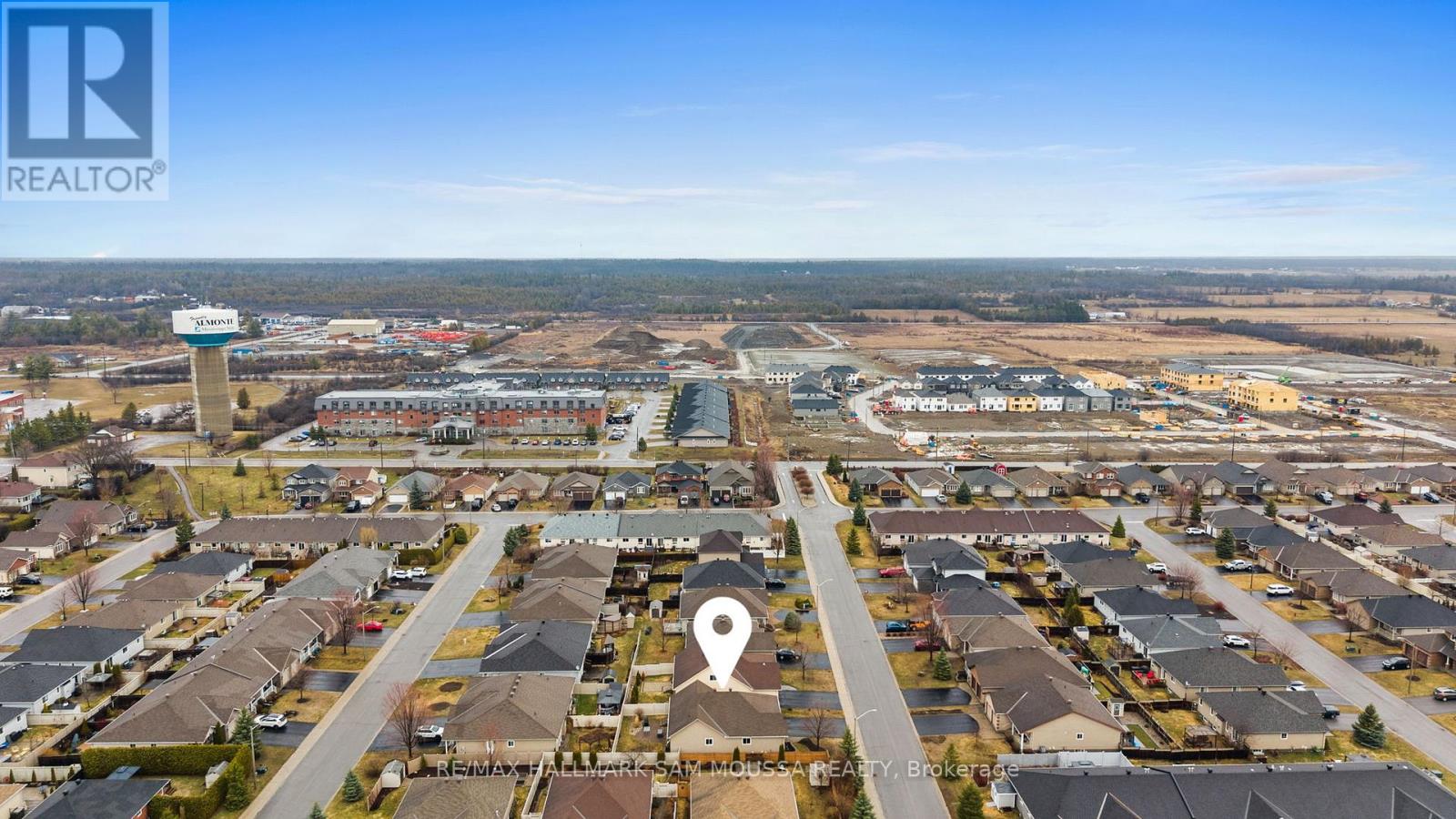 631 Robert Hill Street