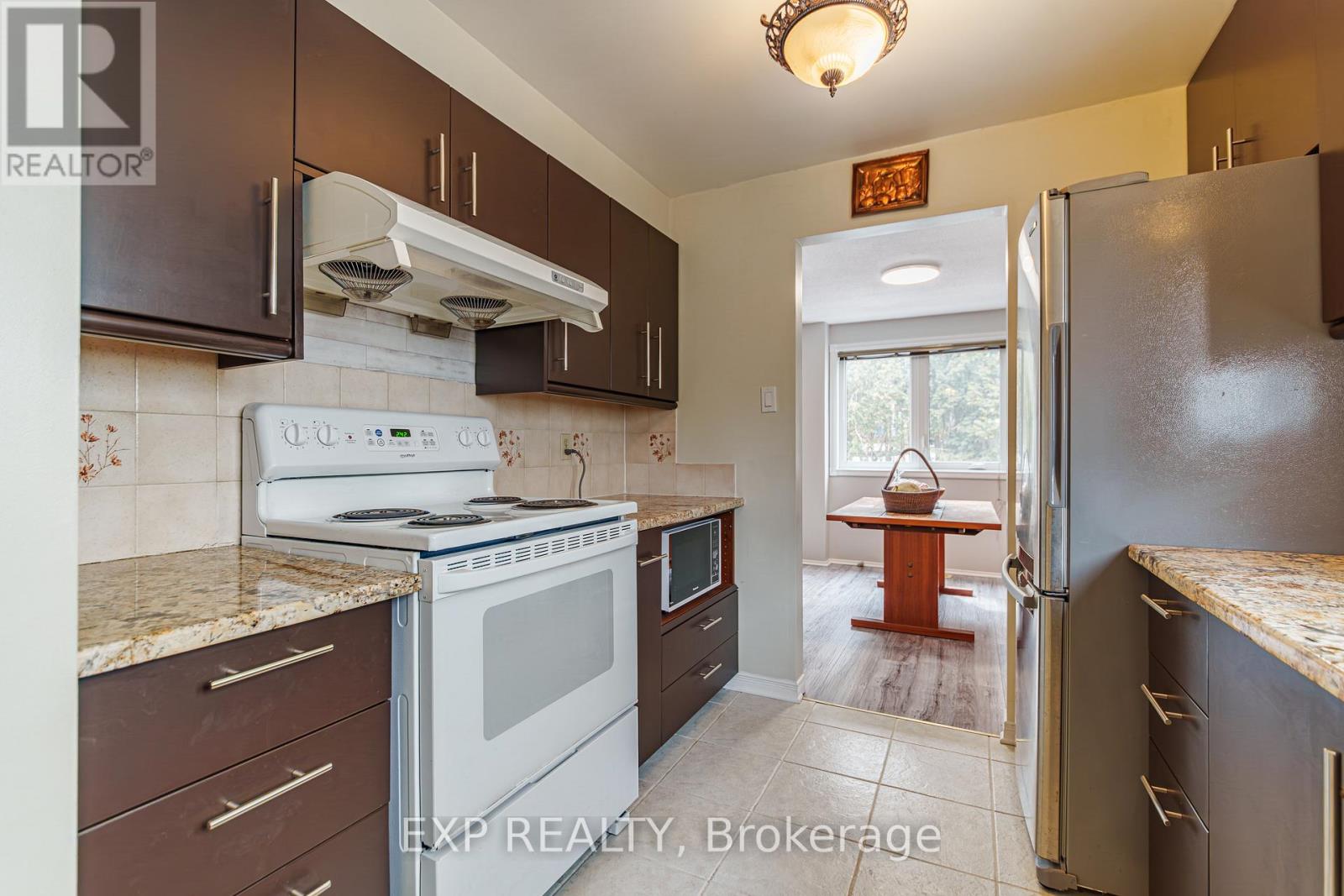 31 Coolspring Crescent