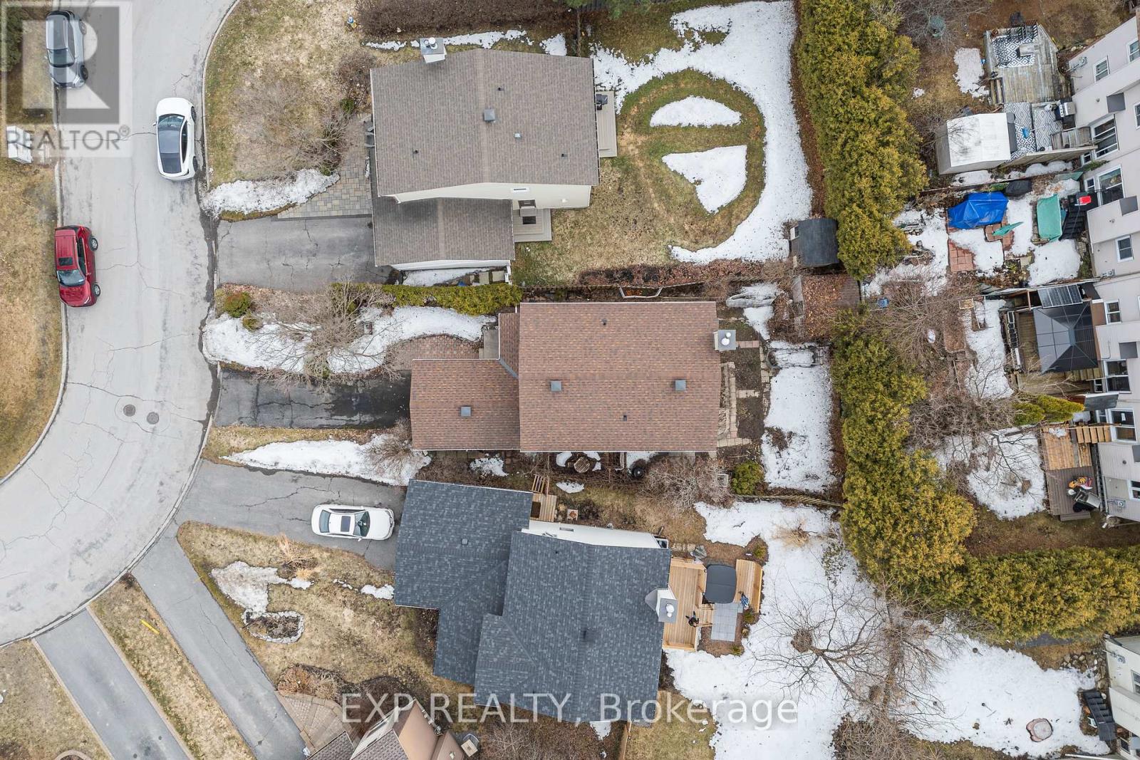 31 Coolspring Crescent