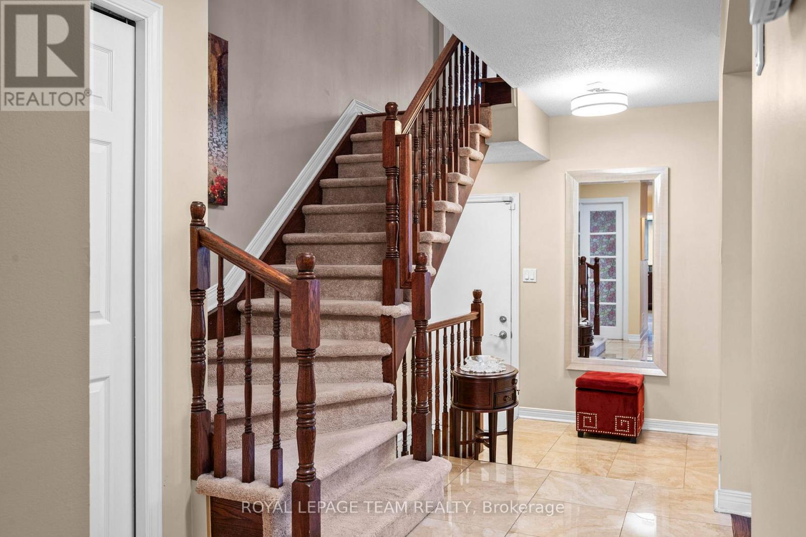 152 Hunterswood Crescent