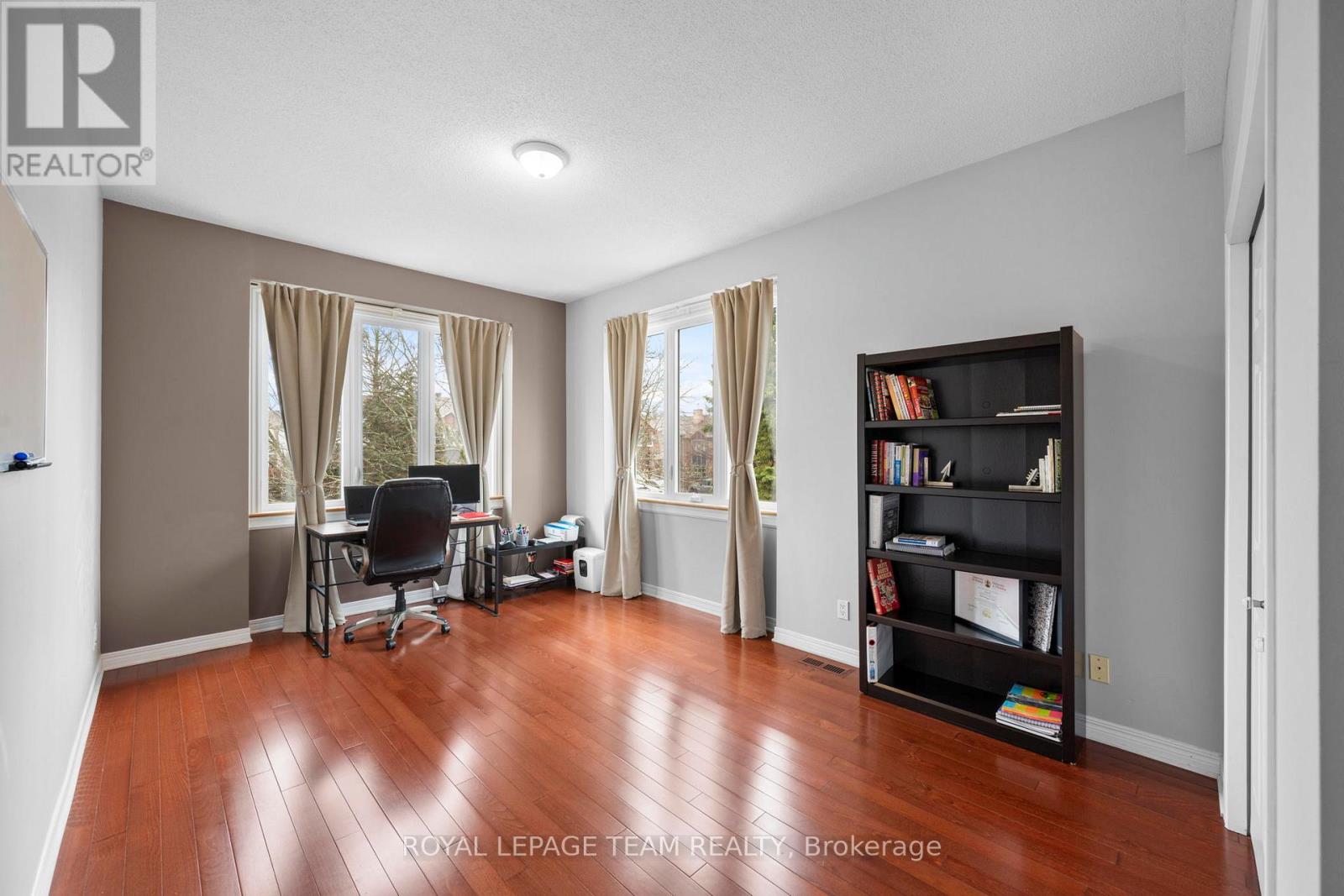 152 Hunterswood Crescent