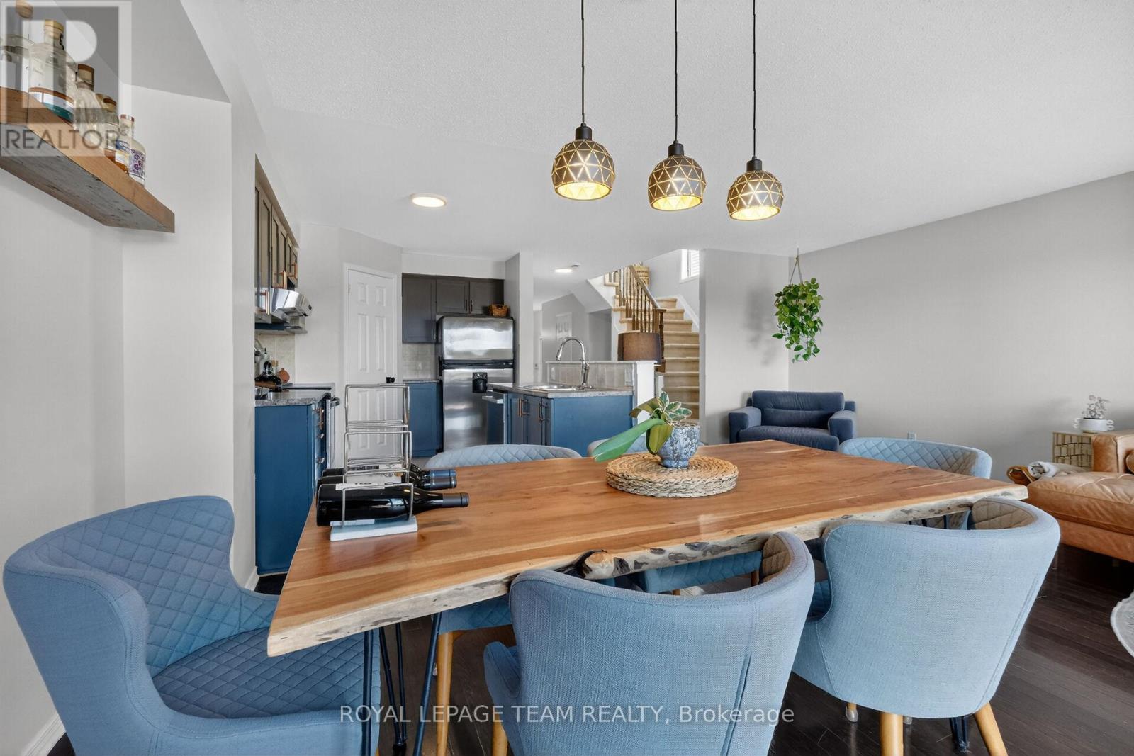 216 Trail Side Circle