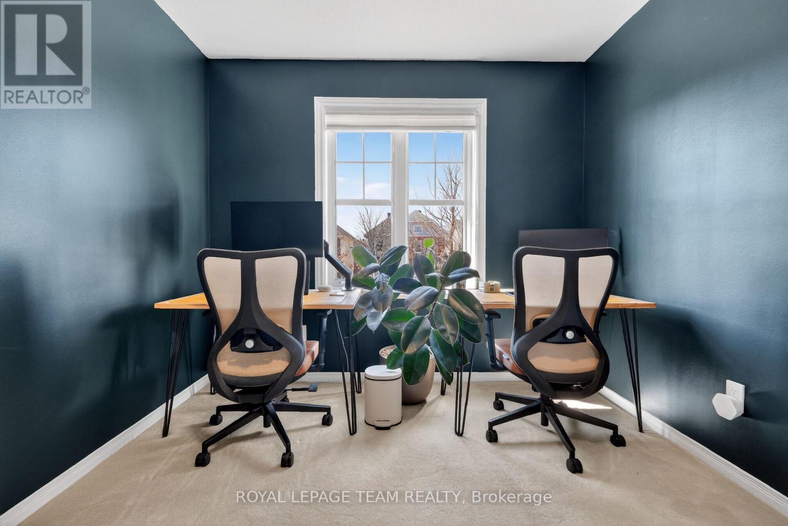 216 Trail Side Circle