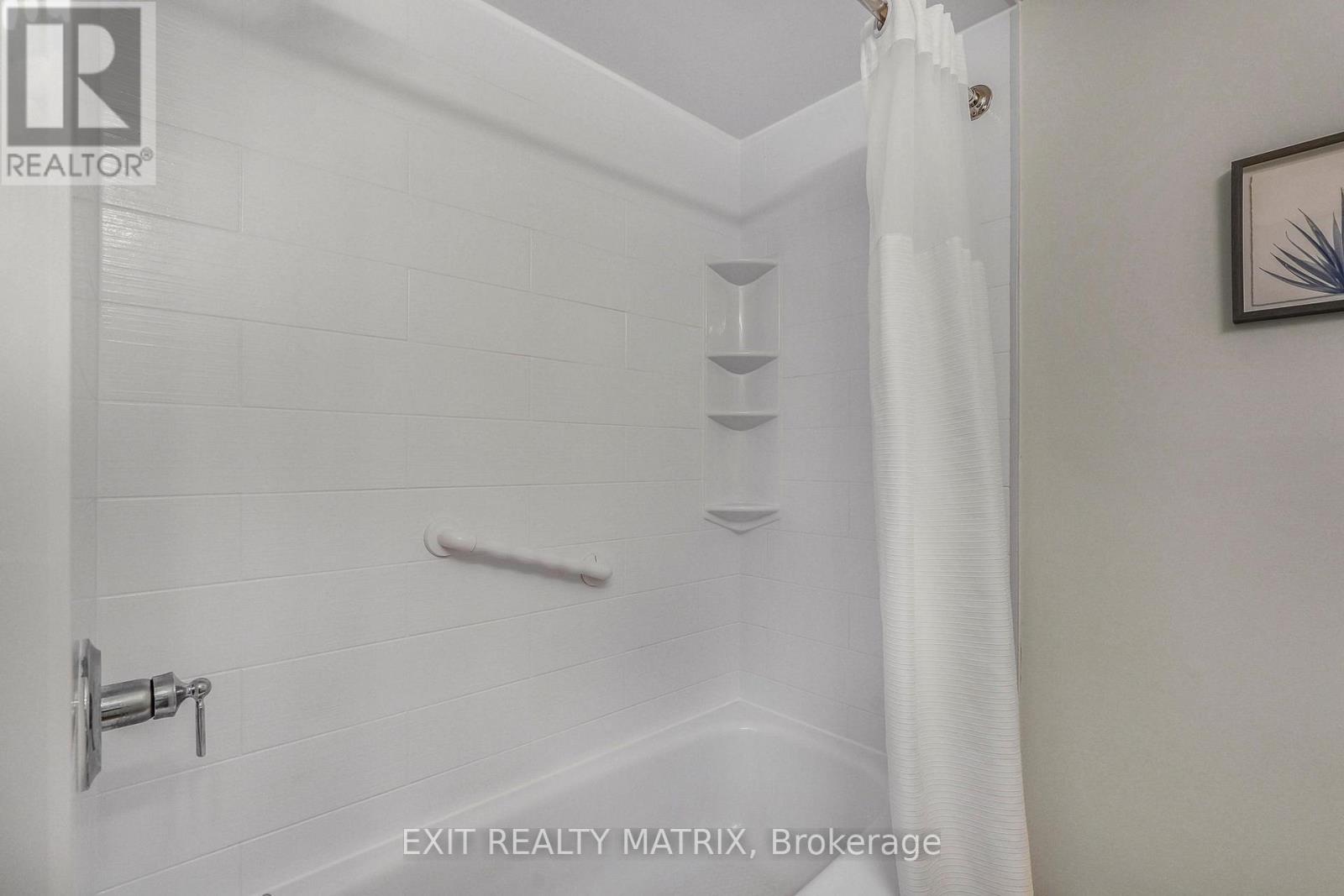 20 - 458 Briston Private