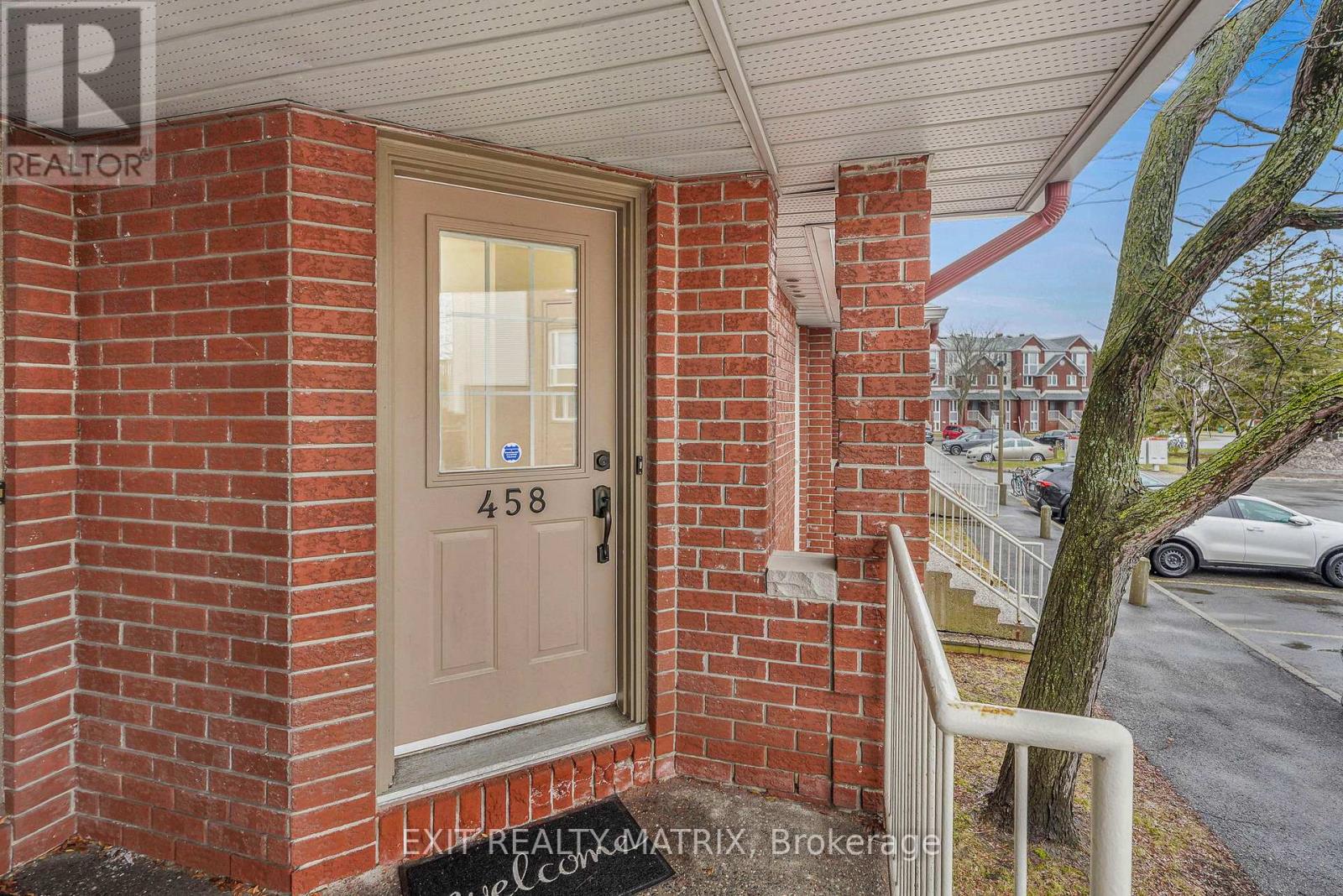 20 - 458 Briston Private