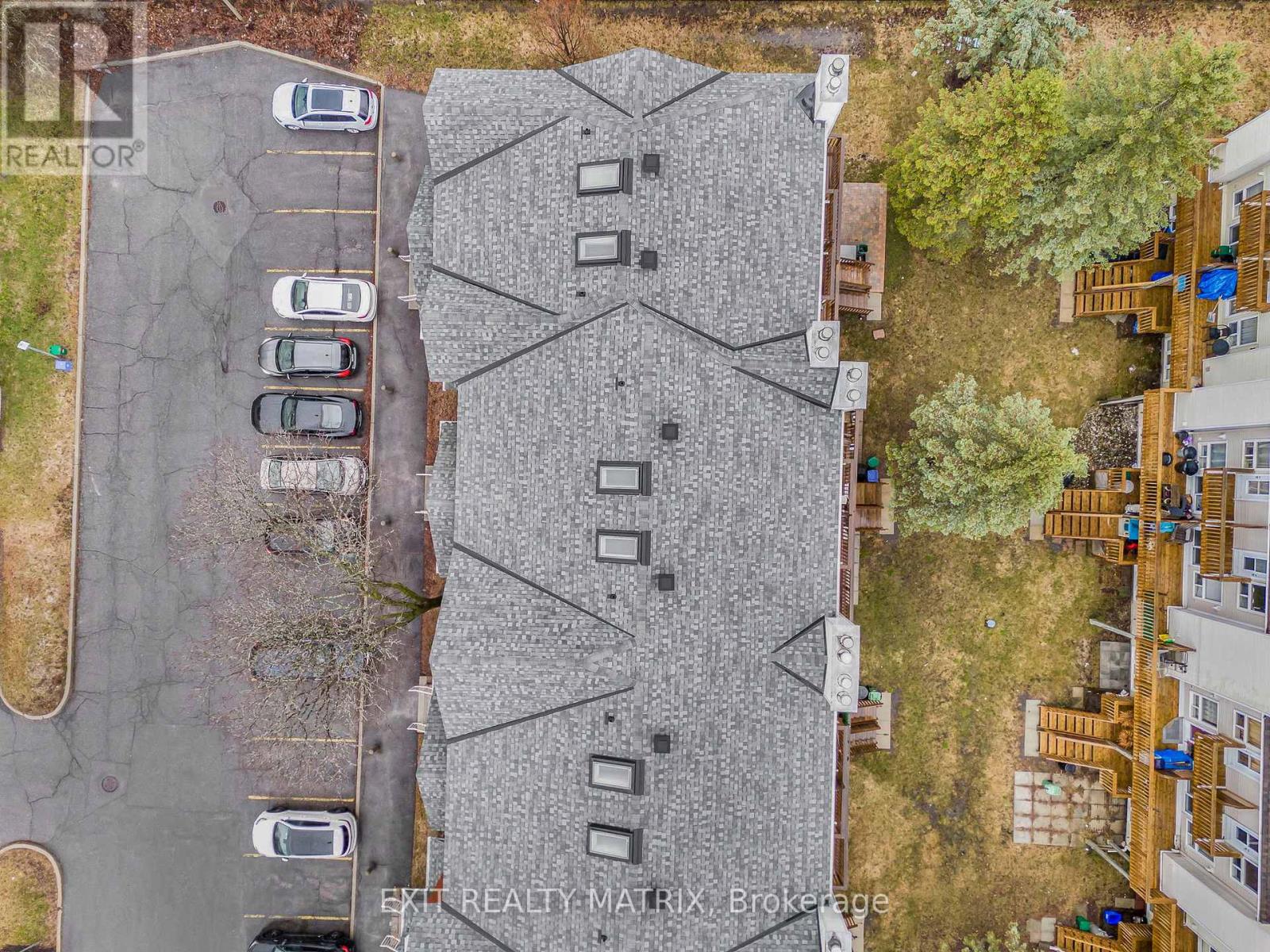 20 - 458 Briston Private