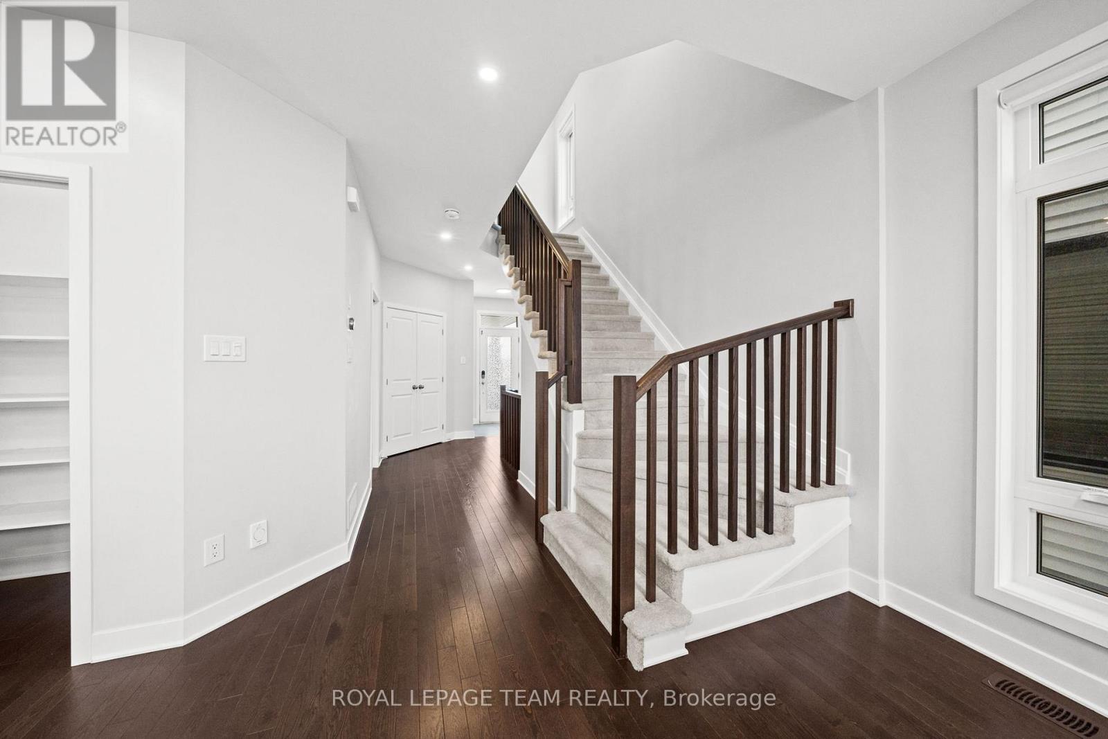 539 Honeylocust Avenue