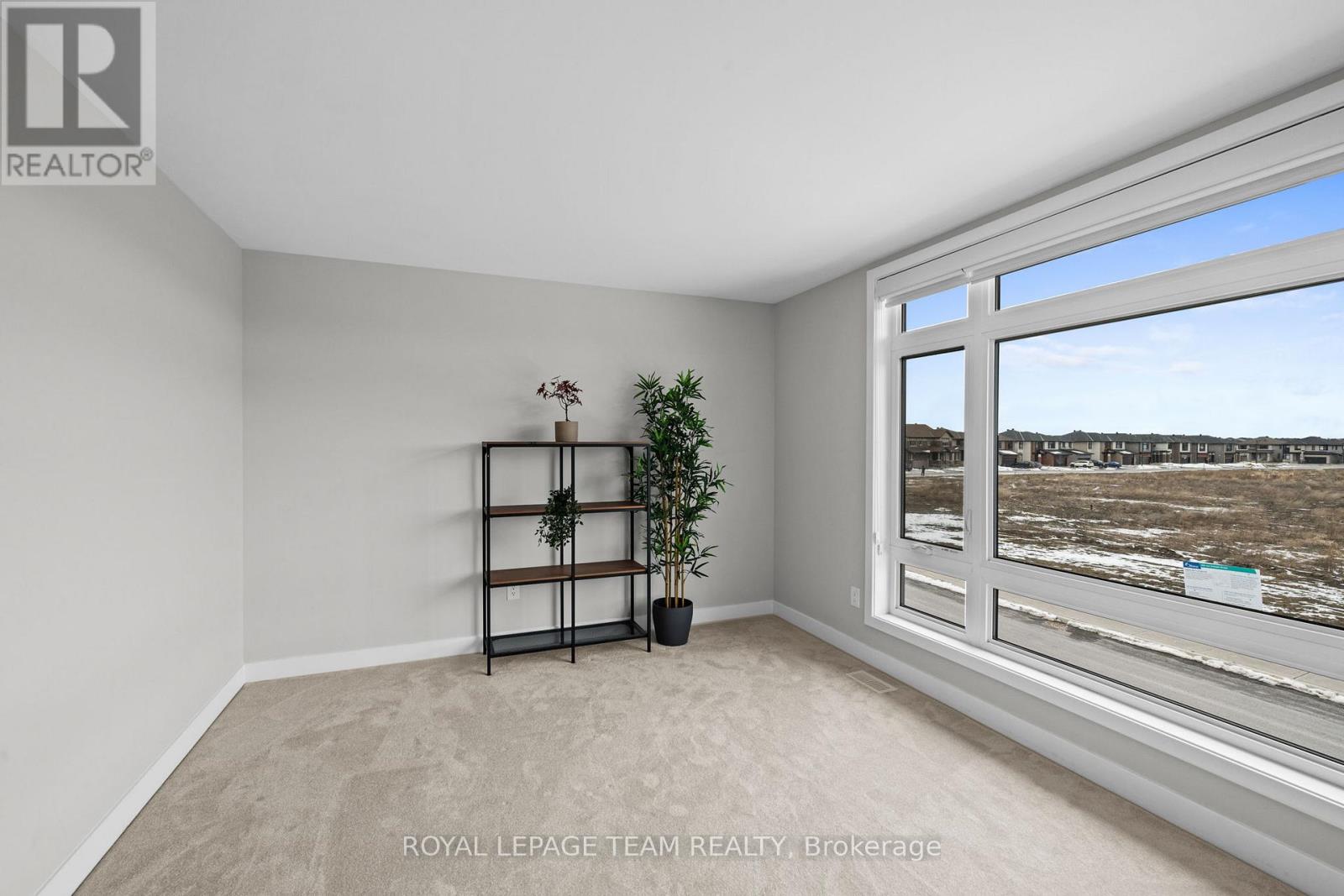 539 Honeylocust Avenue