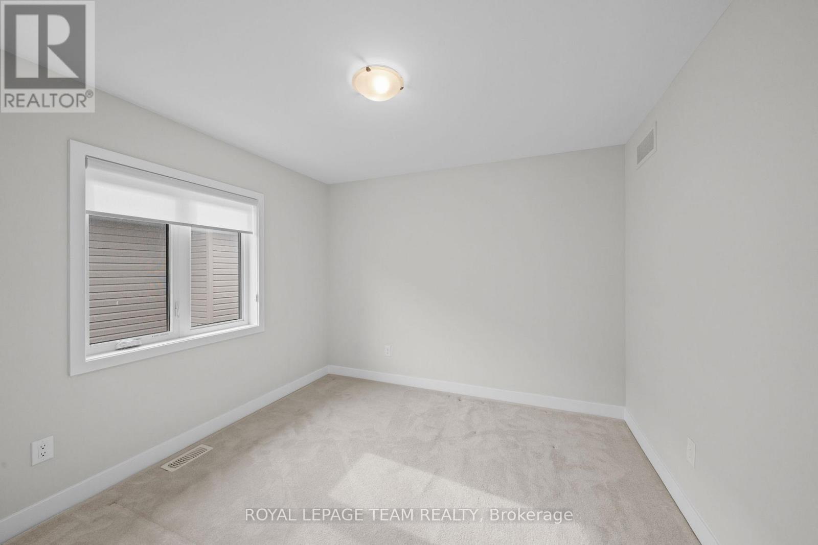 539 Honeylocust Avenue