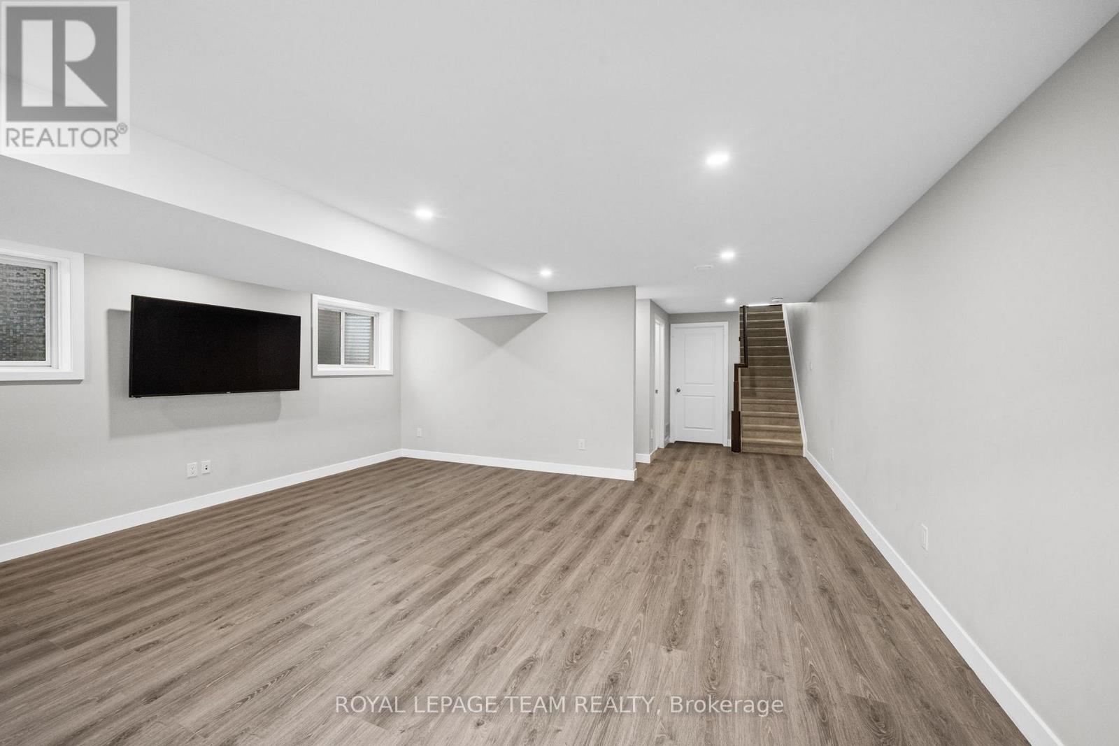 539 Honeylocust Avenue