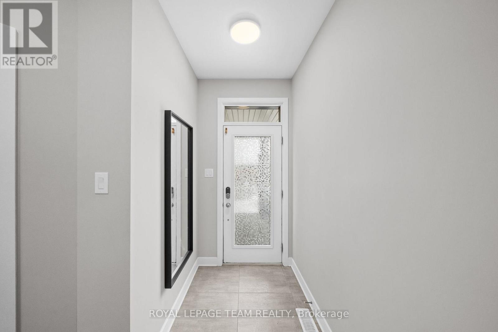 539 Honeylocust Avenue