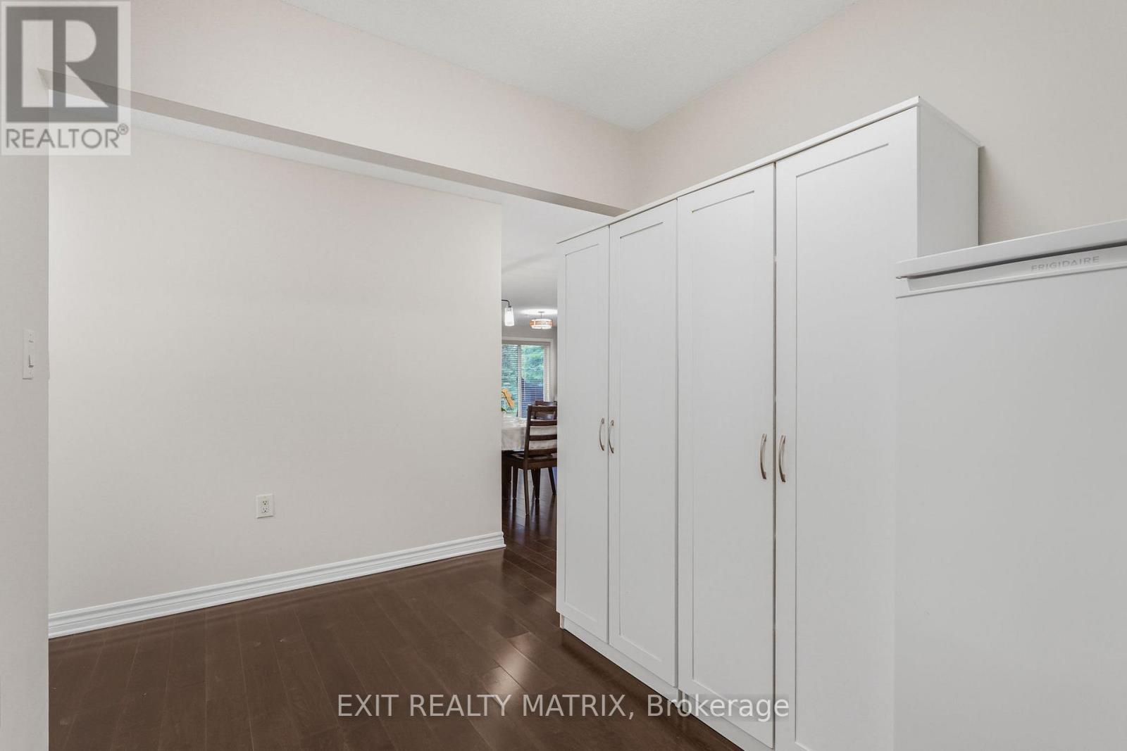 101 - 141 Potts Private