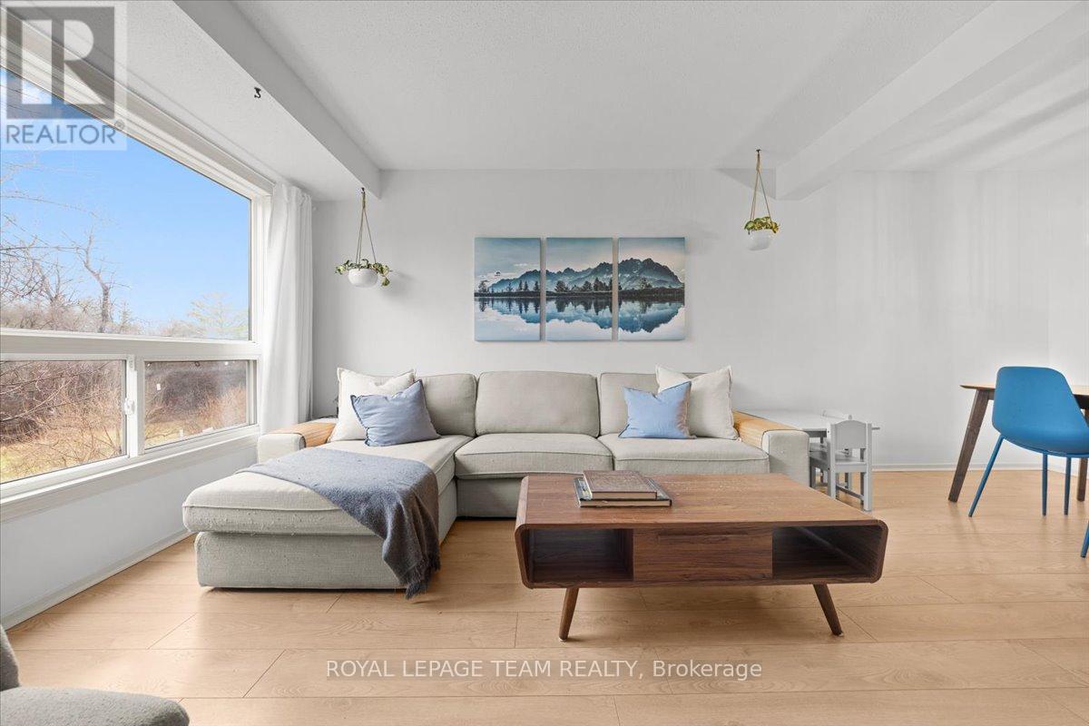 40 - 3230 Uplands Drive