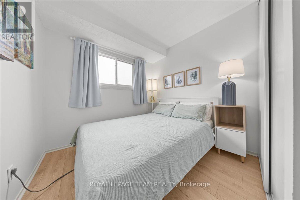 40 - 3230 Uplands Drive