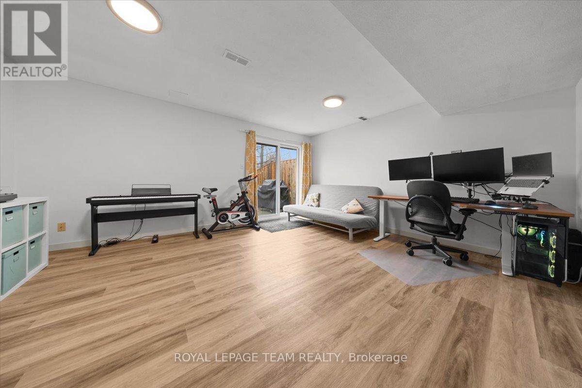 40 - 3230 Uplands Drive