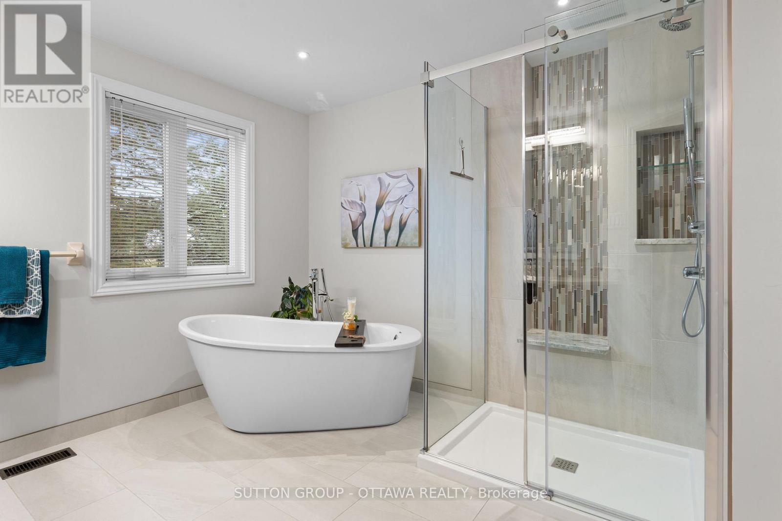 540 Des Conifers Crescent