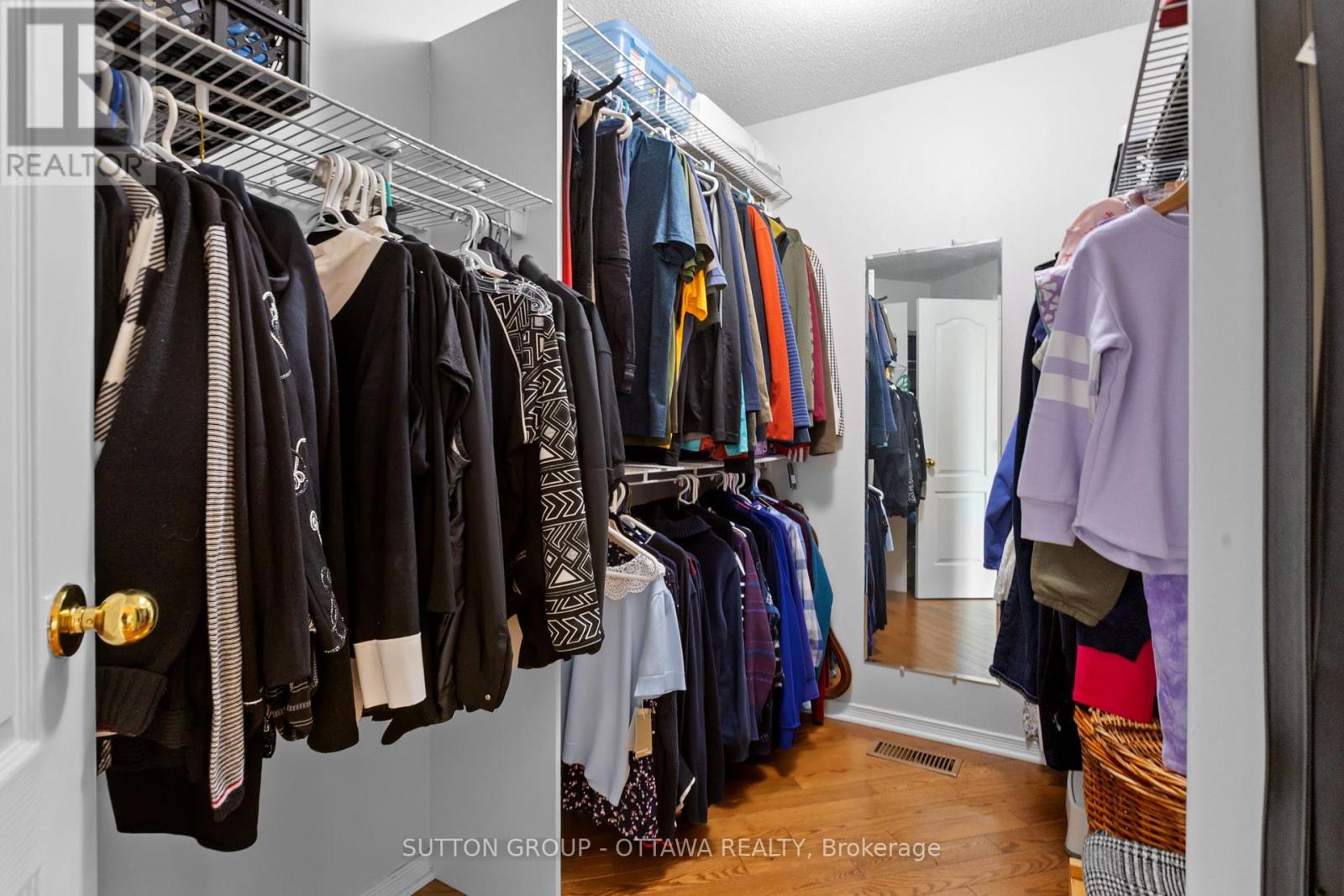 540 Des Conifers Crescent