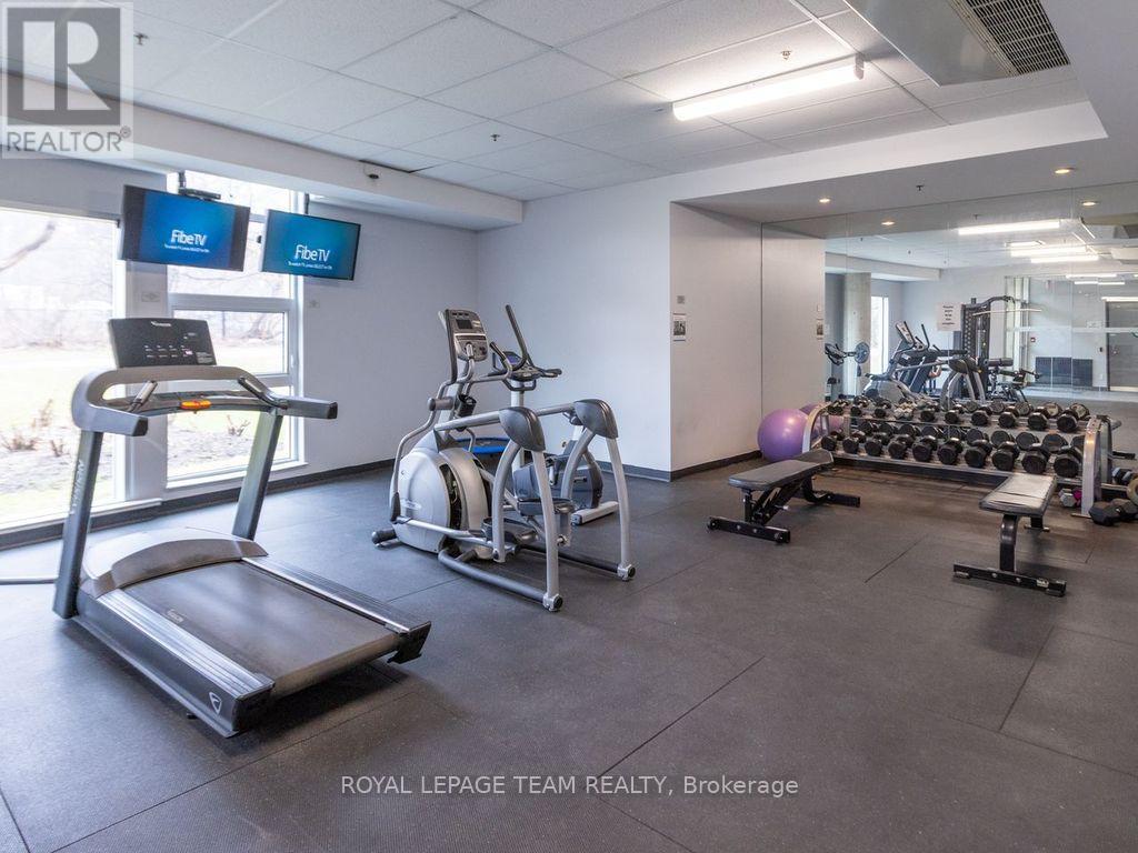 406 - 250 Lett Street