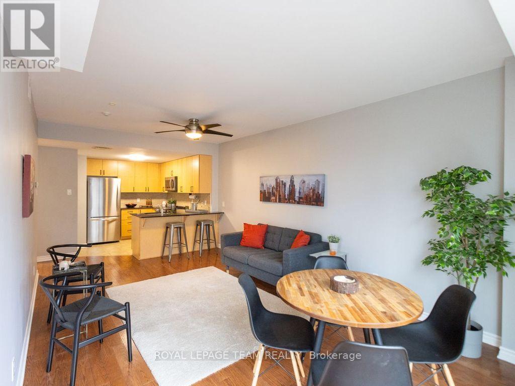 406 - 250 Lett Street