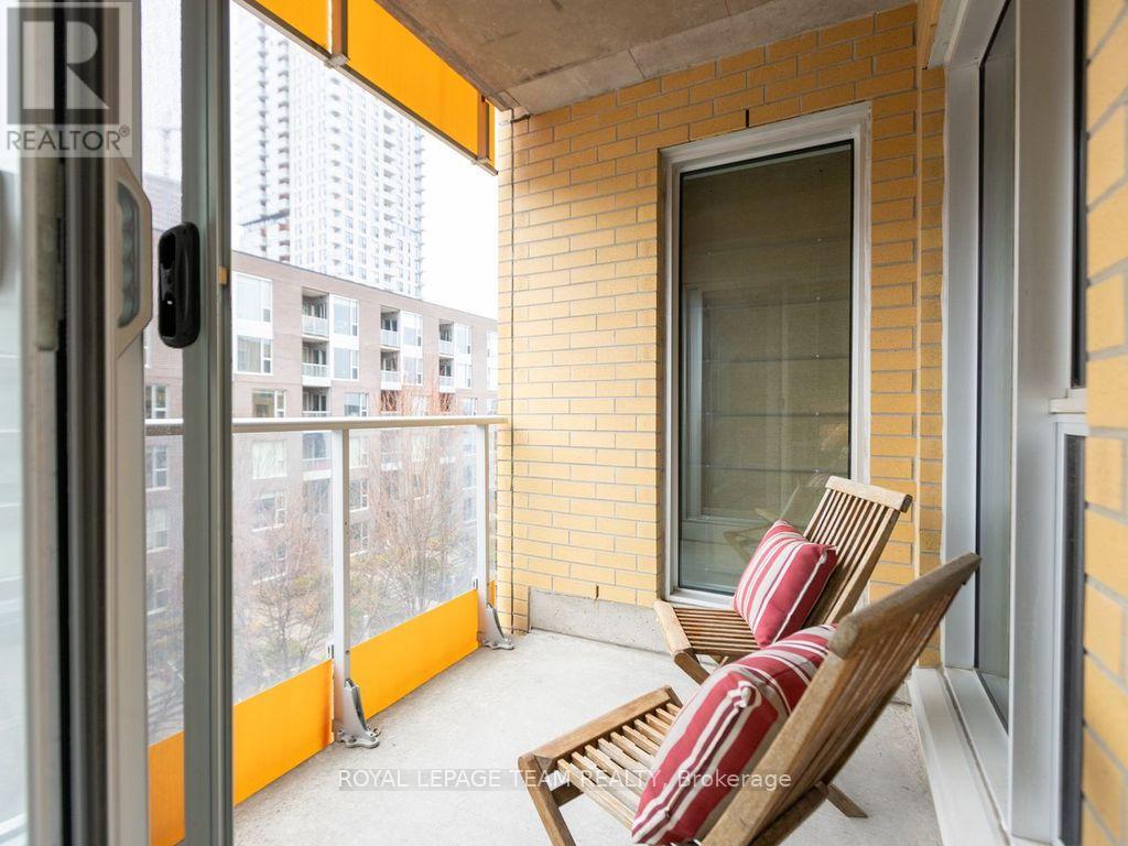 406 - 250 Lett Street