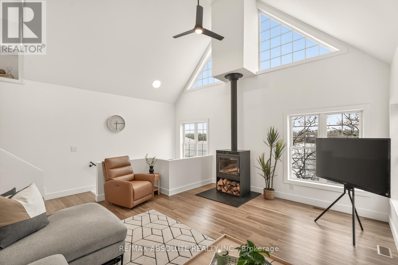 871 Berry Side Road, Unit 5