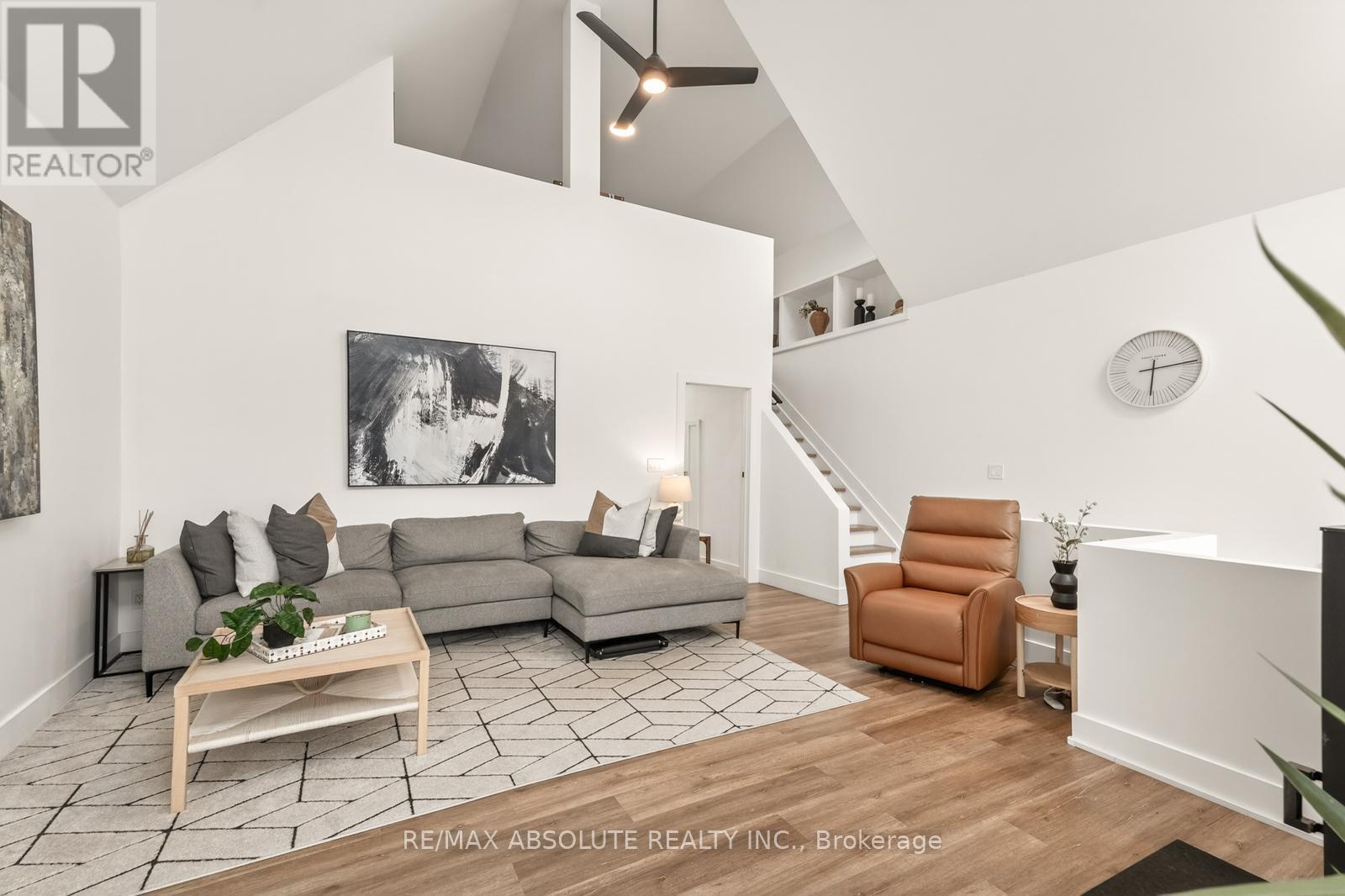 871 Berry Side Road, Unit 5