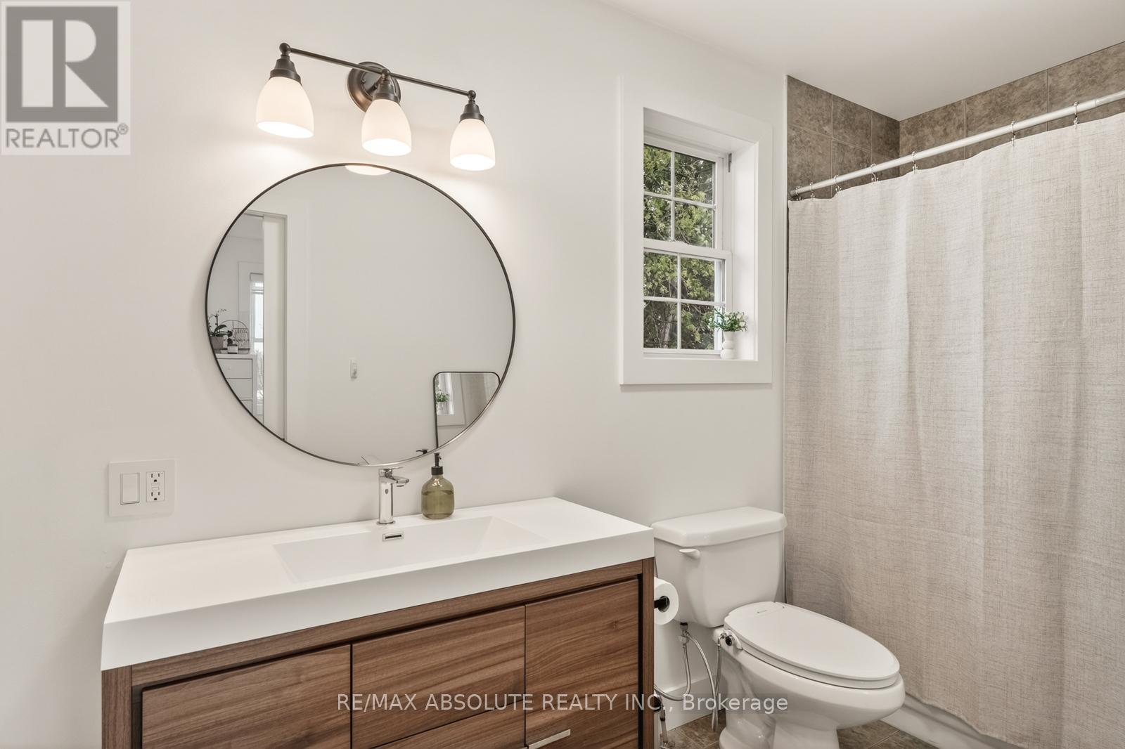 871 Berry Side Road, Unit 5