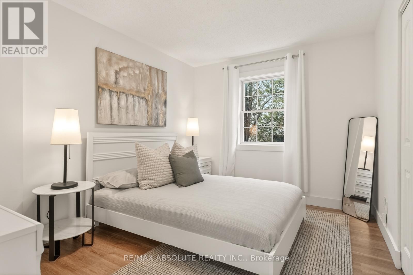 871 Berry Side Road, Unit 5