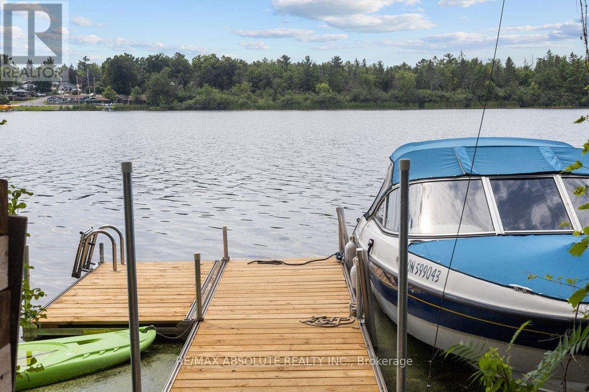 871 Berry Side Road, Unit 5