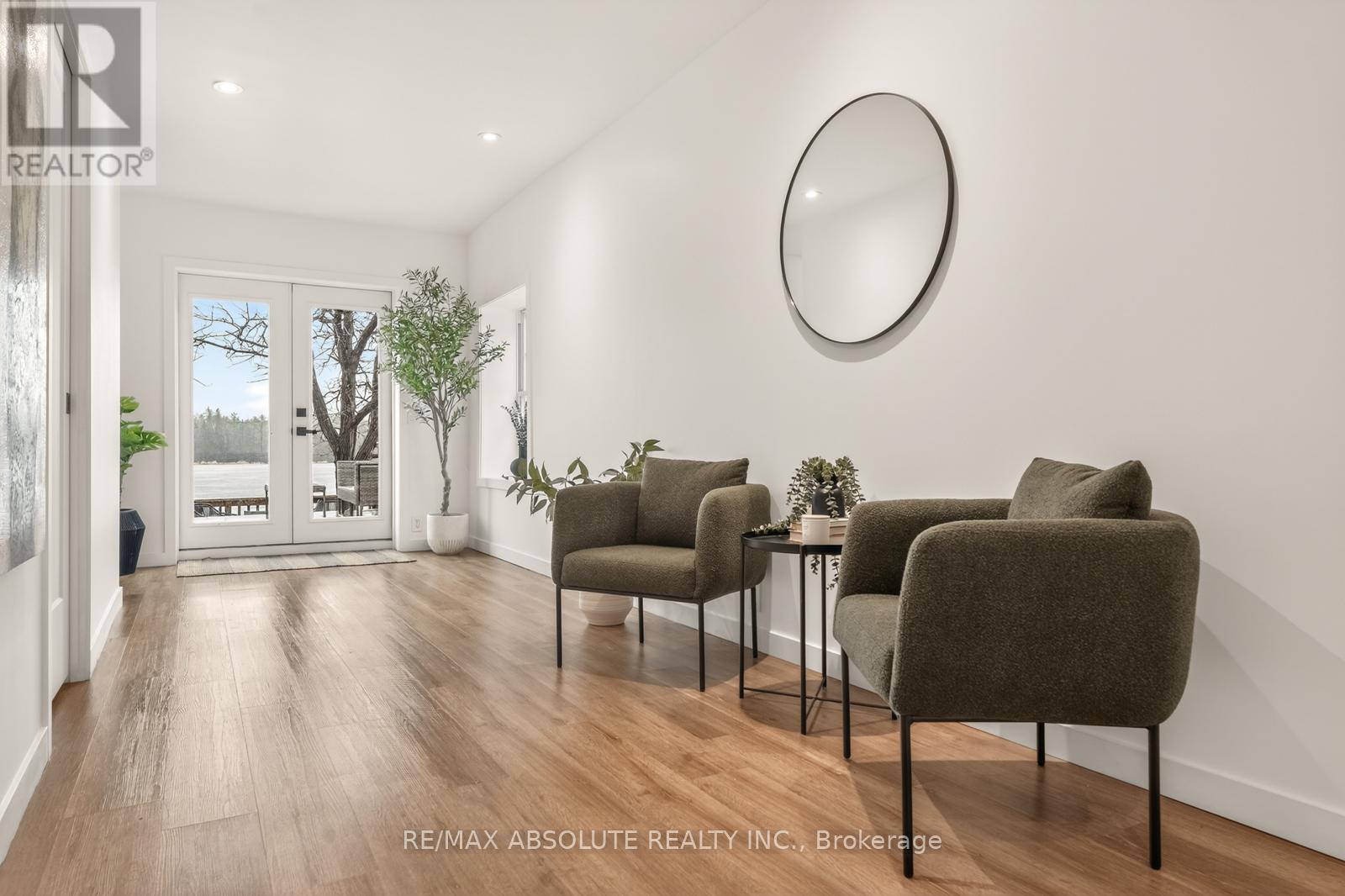 871 Berry Side Road, Unit 5