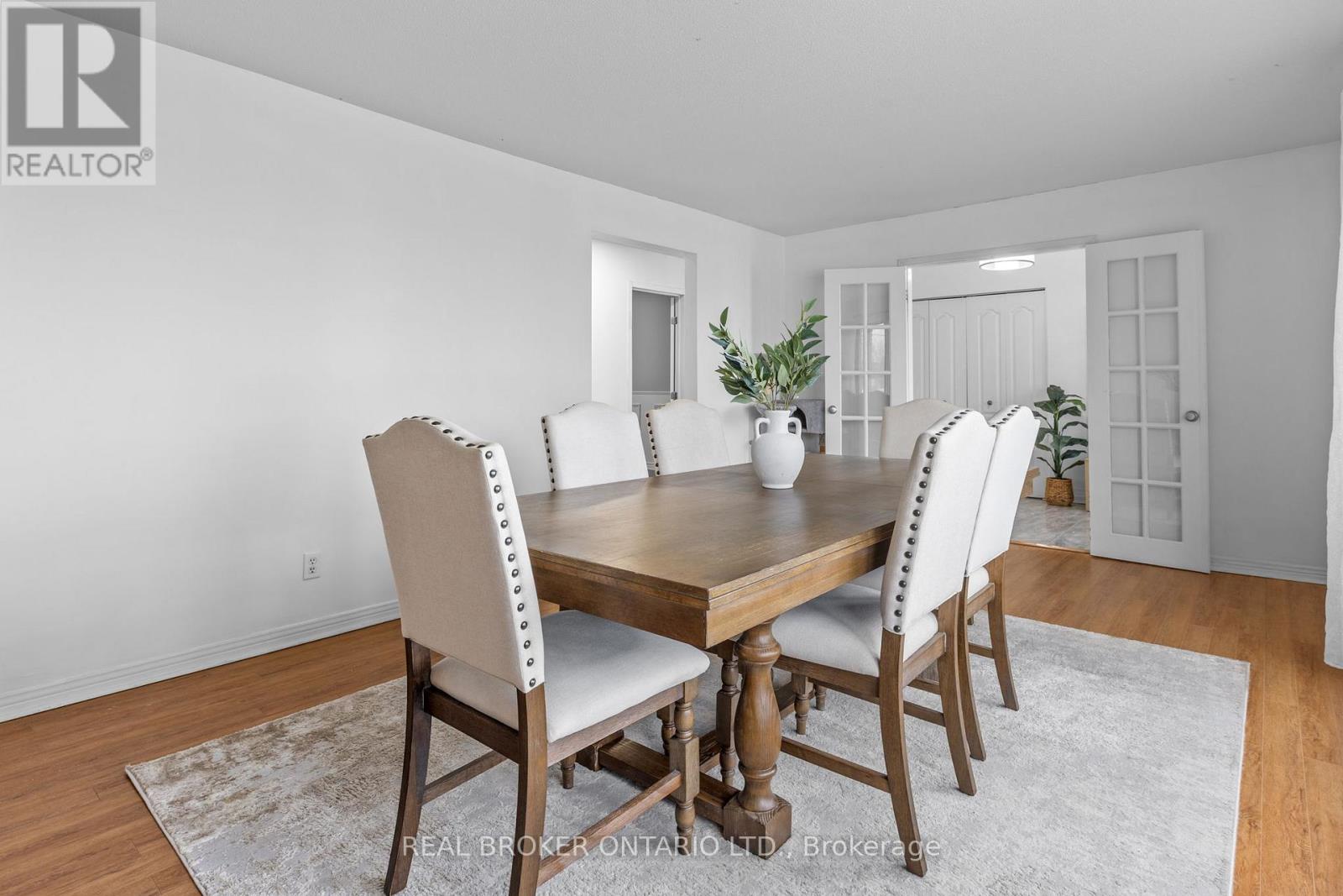 5400 Osgoode Main Street