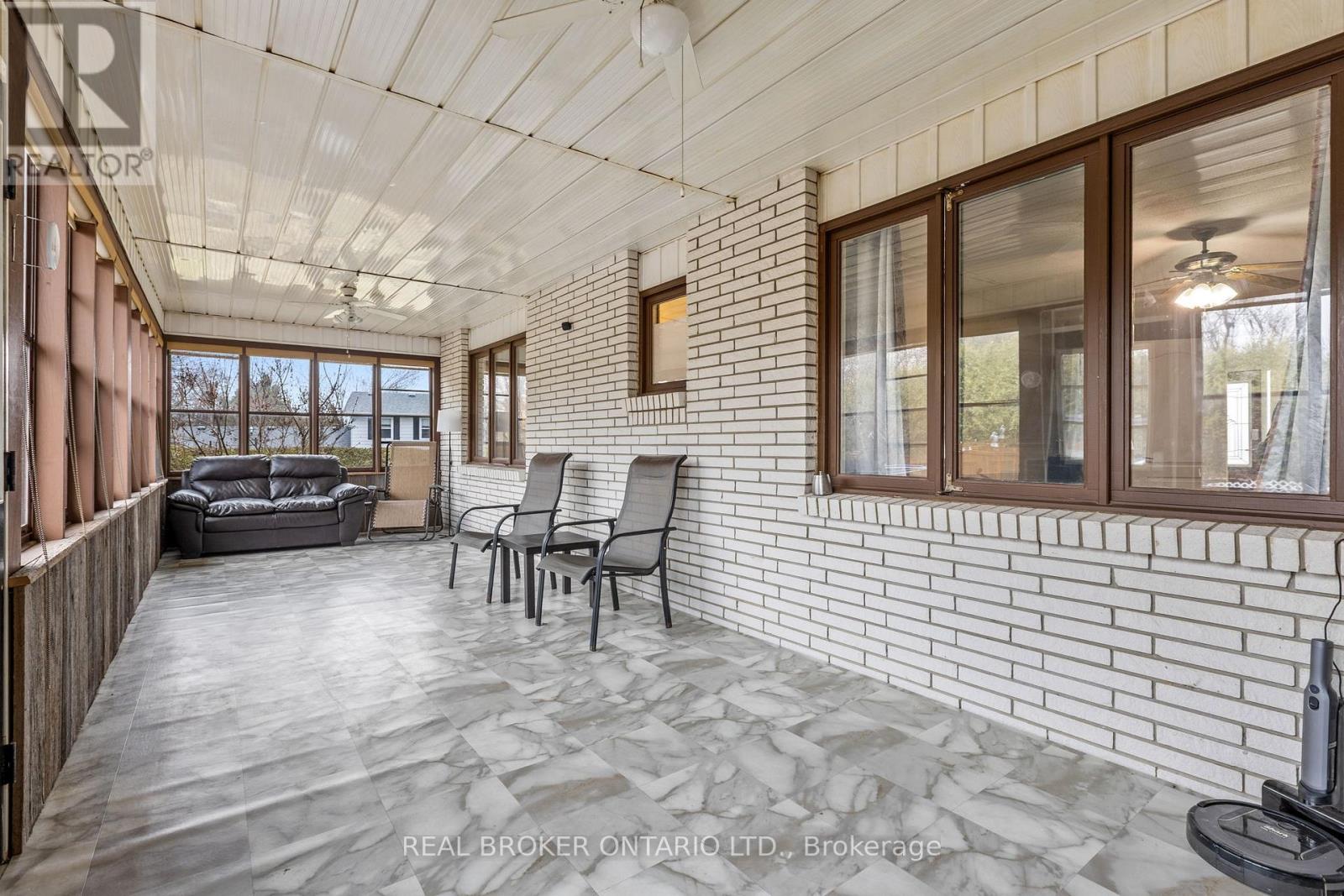 5400 Osgoode Main Street